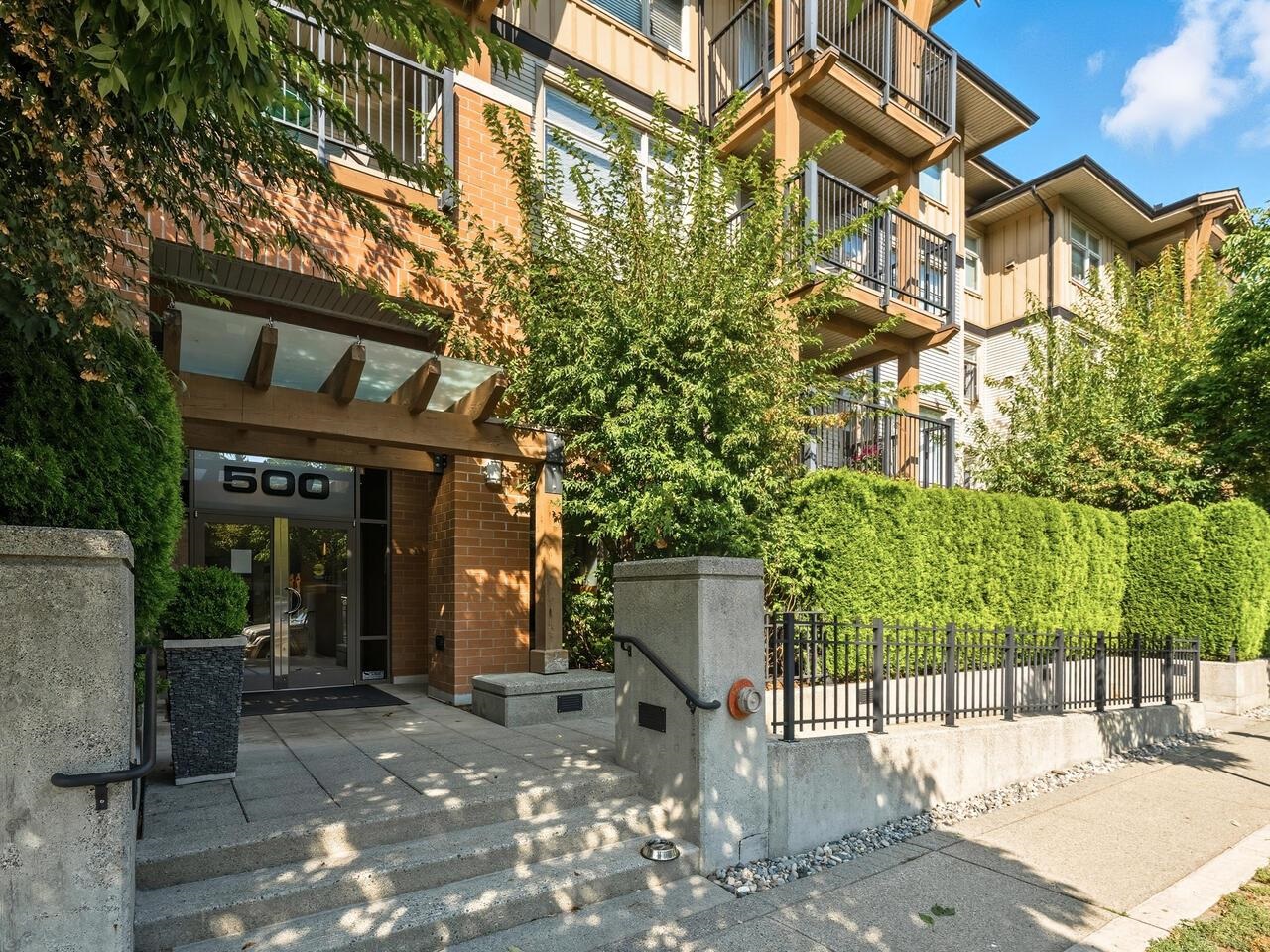 210 500 KLAHANIE DRIVE, R3059169, BC,