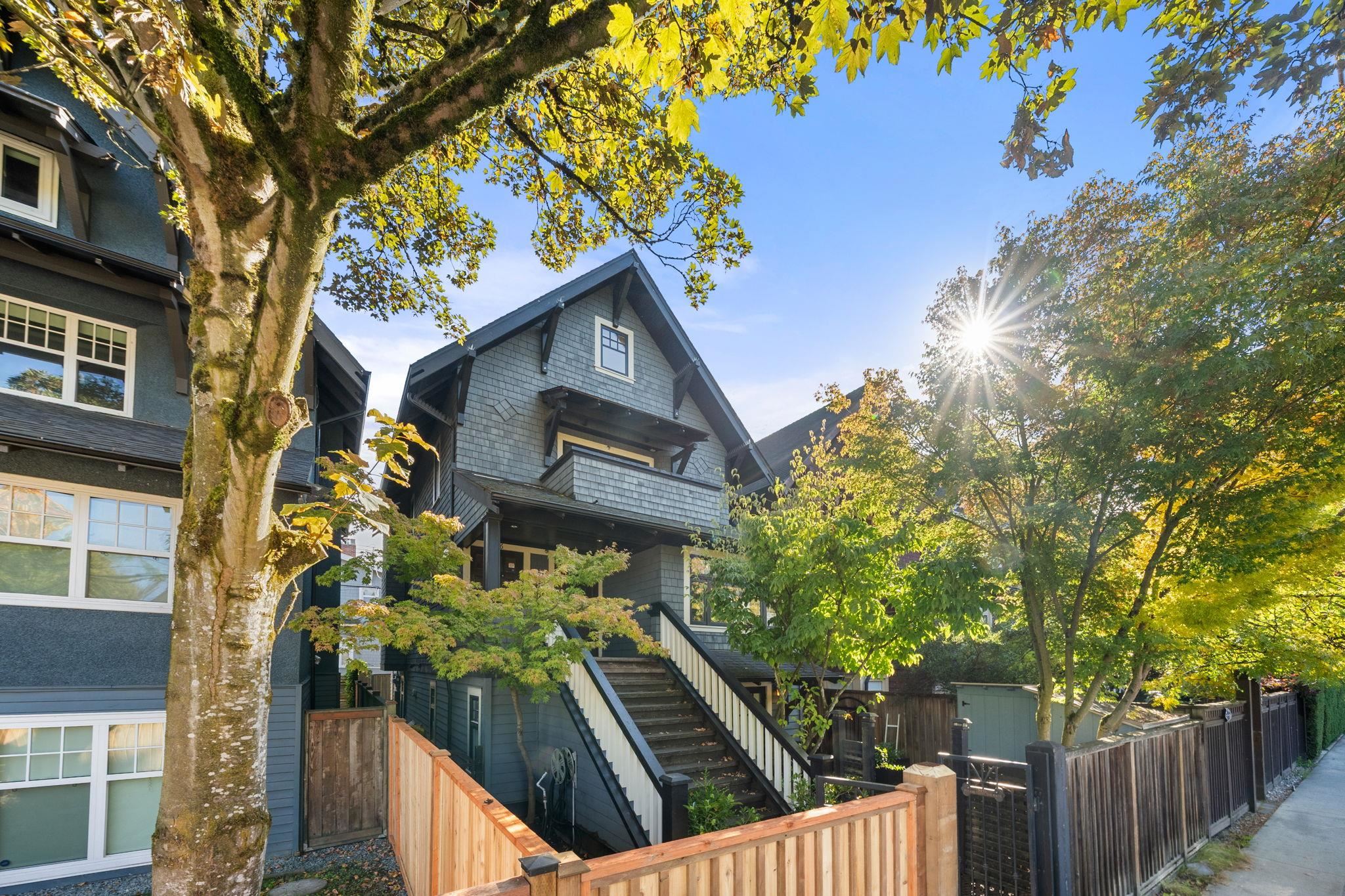 2216 MACDONALD STREET, Vancouver BC V6K 3Y5, R3059193, BC,