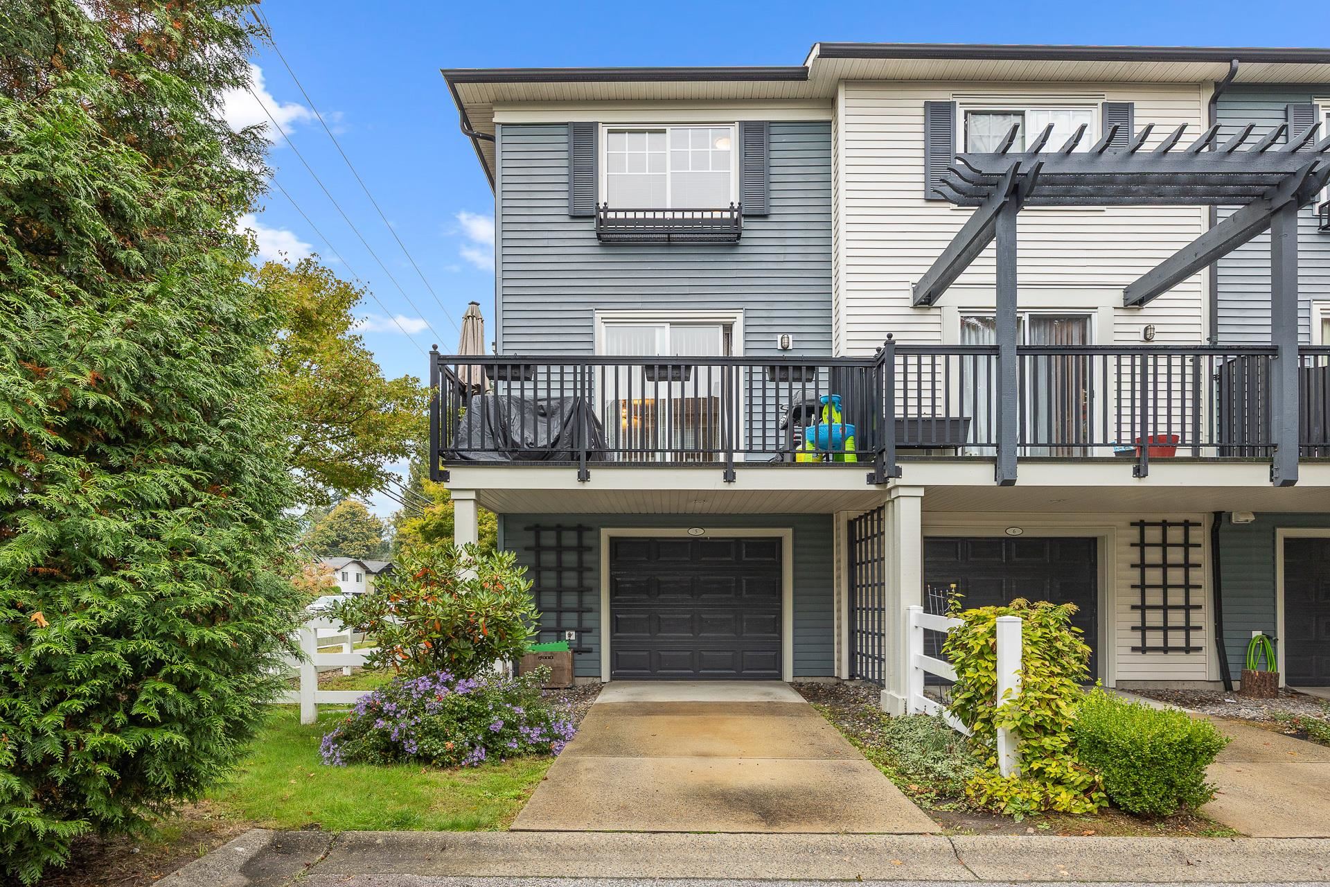 5 2495 DAVIES AVENUE, R3059223, BC,