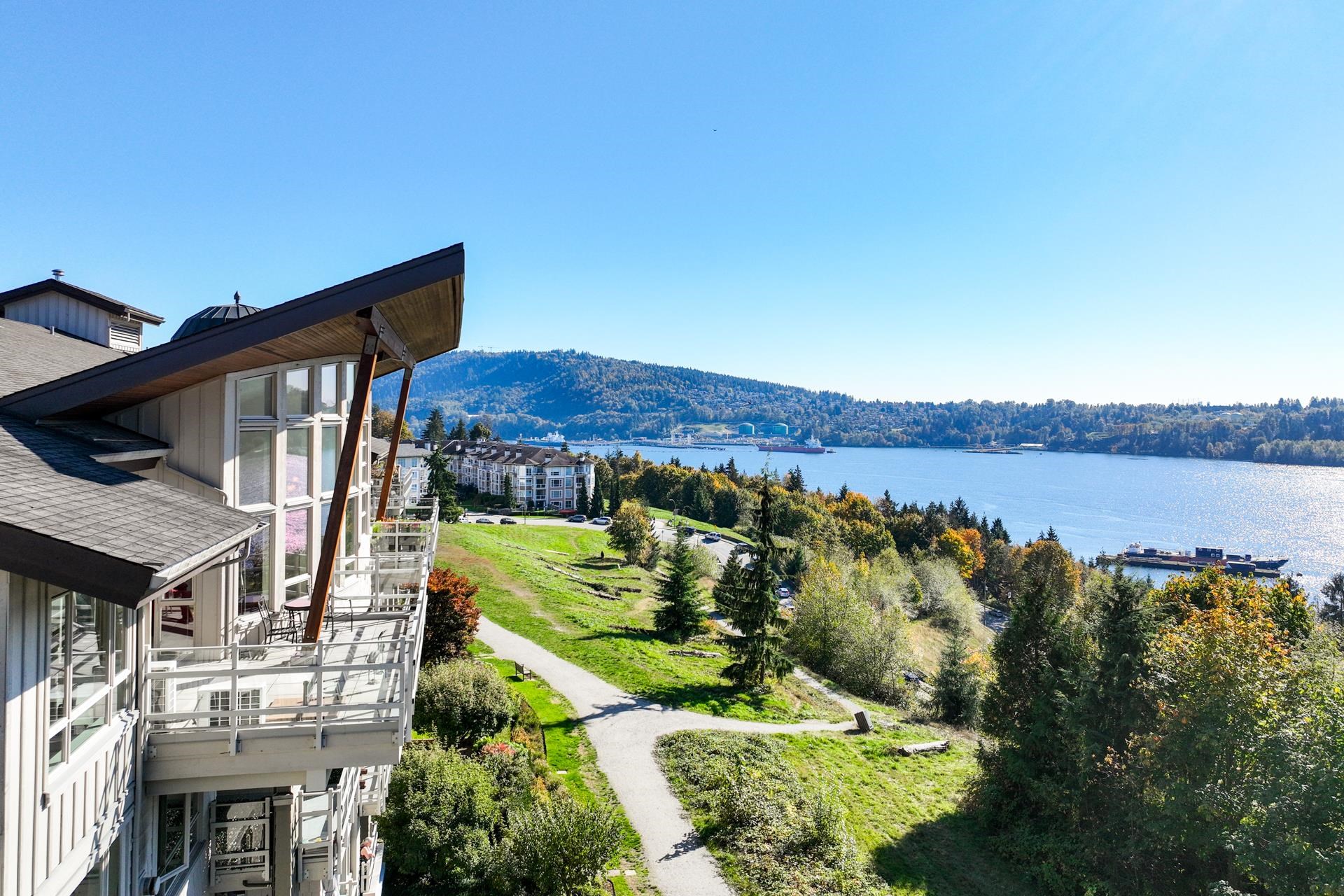 509 560 RAVEN WOODS DRIVE, R3059224, BC,