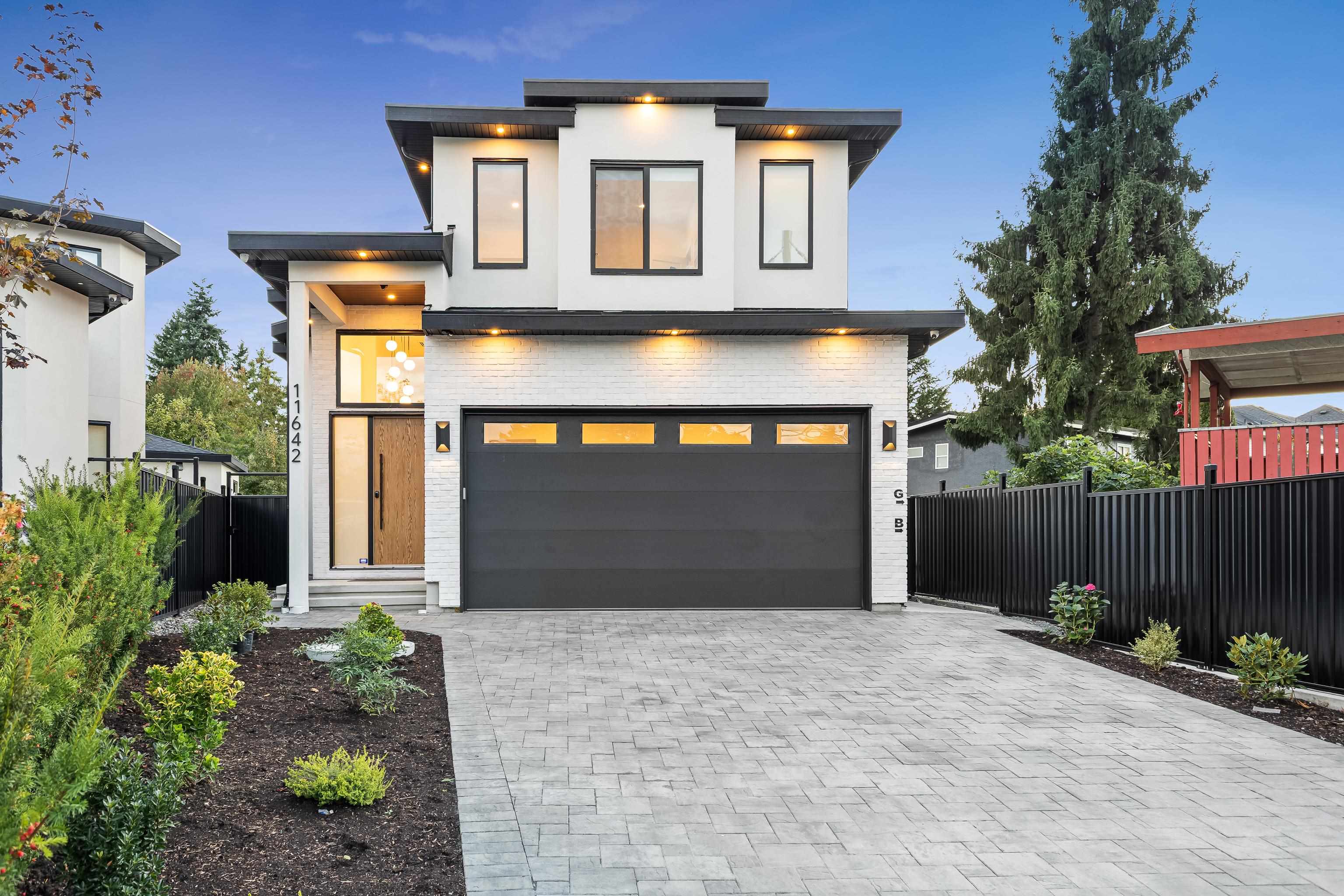 11642 94A AVENUE, Delta BC V4C 3S3, R3059258, BC,