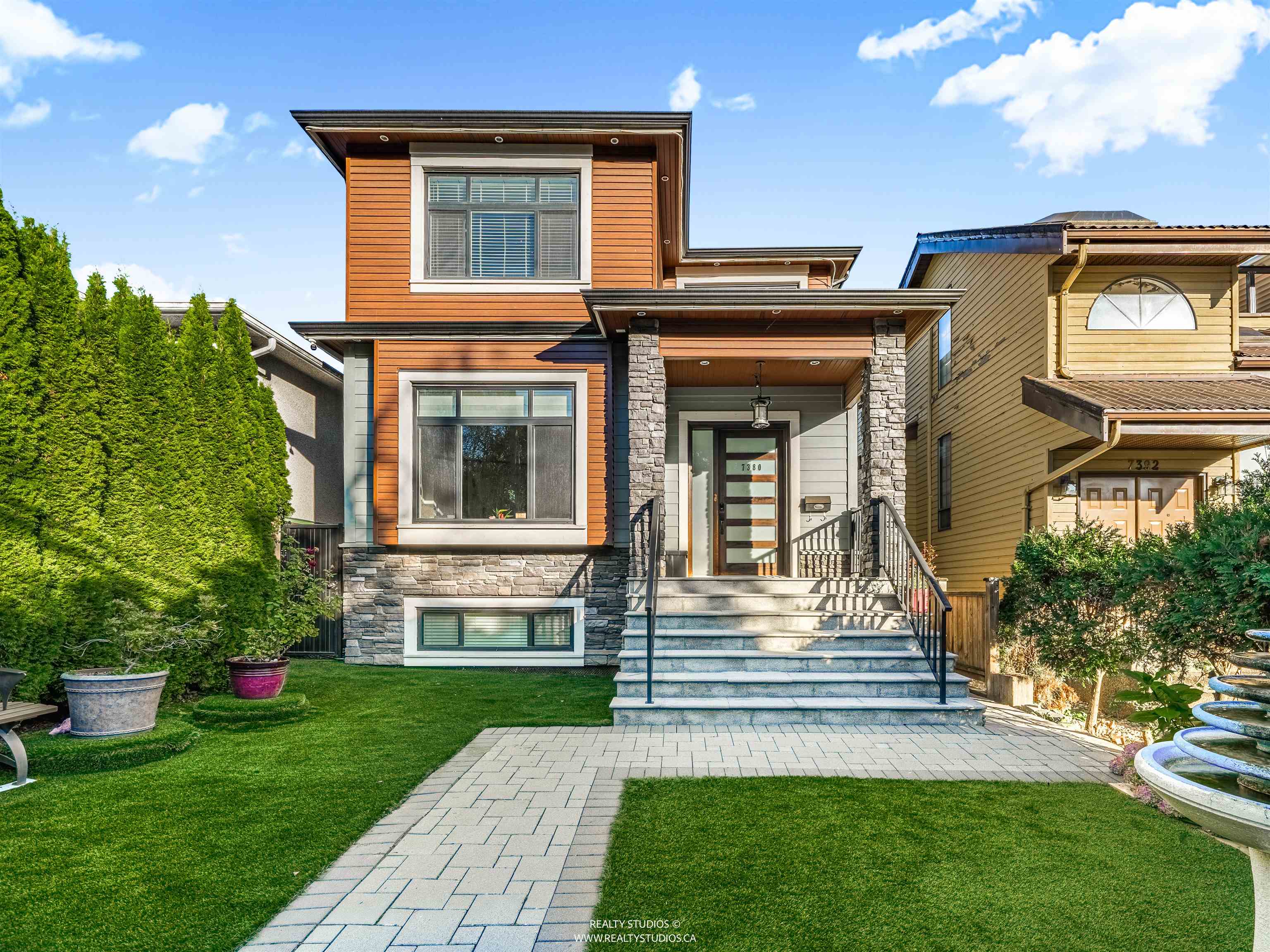 7380 ONTARIO STREET, Vancouver BC V5X 3B8, R3059442, BC,