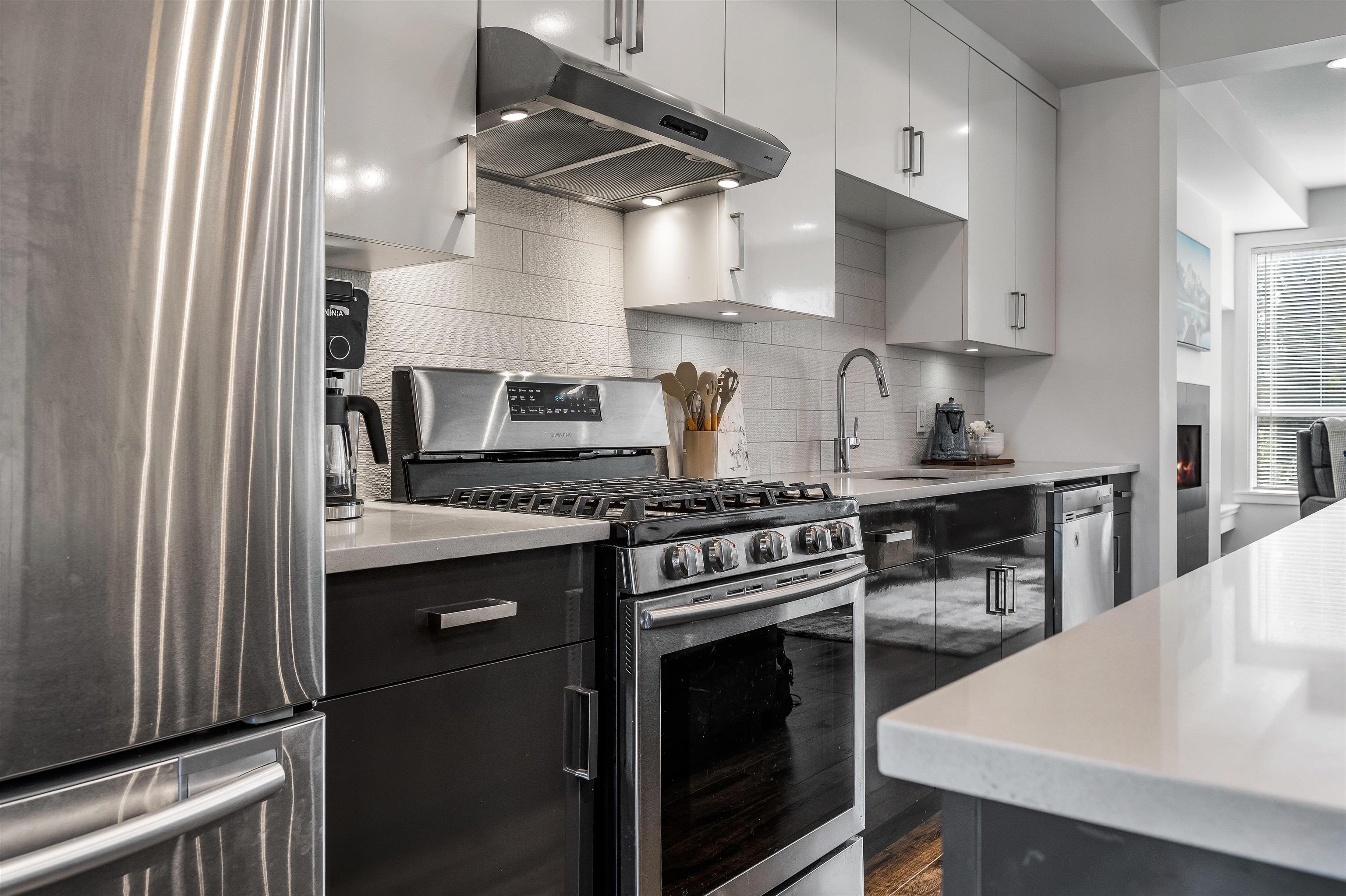 8 8413 MIDTOWN WAY, R3059482, BC,