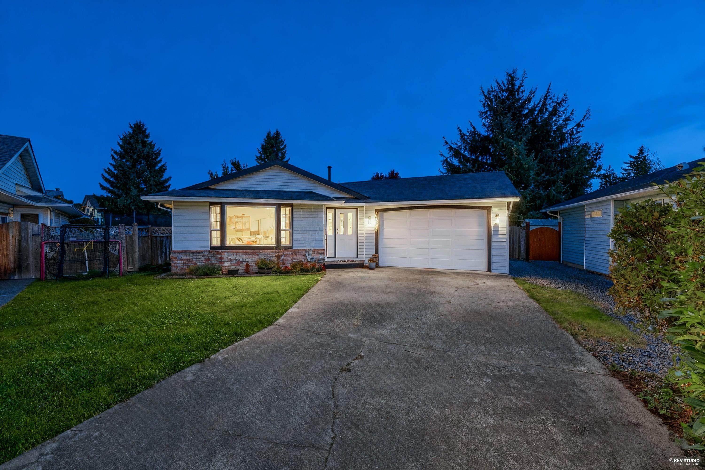 23369 117B AVENUE, Maple Ridge BC V2X 0B9, R3059490, BC,
