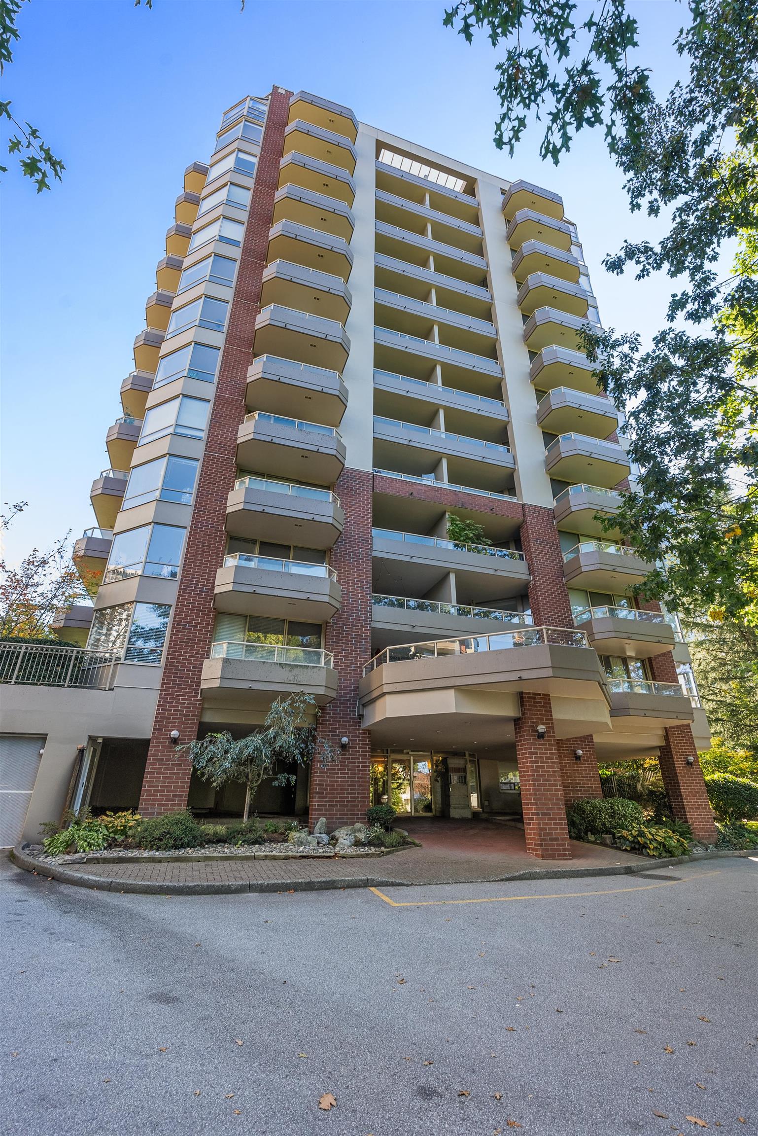 501 728 FARROW STREET, R3059523, BC,