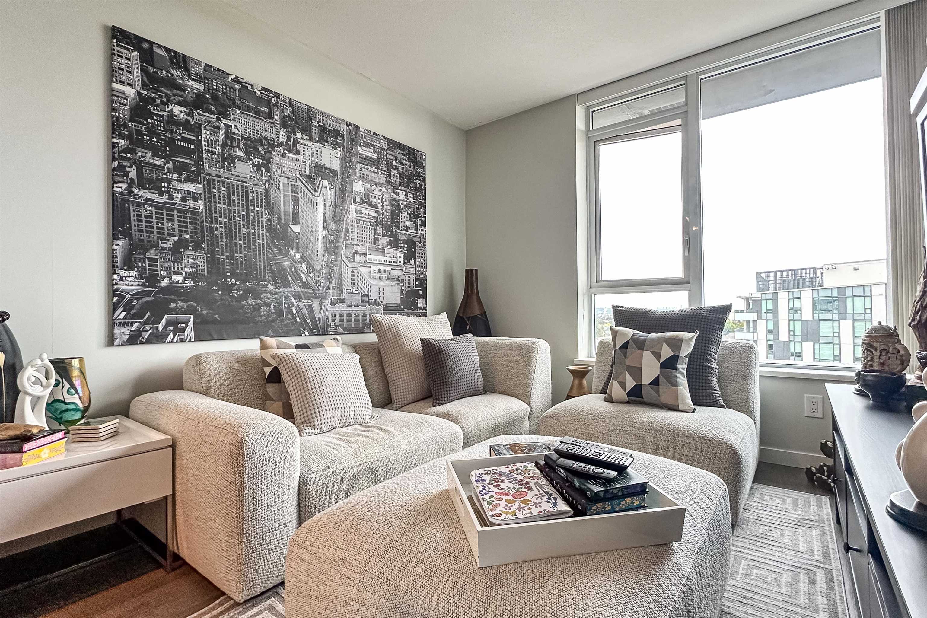 1608 3333 BROWN ROAD, R3059690, BC,