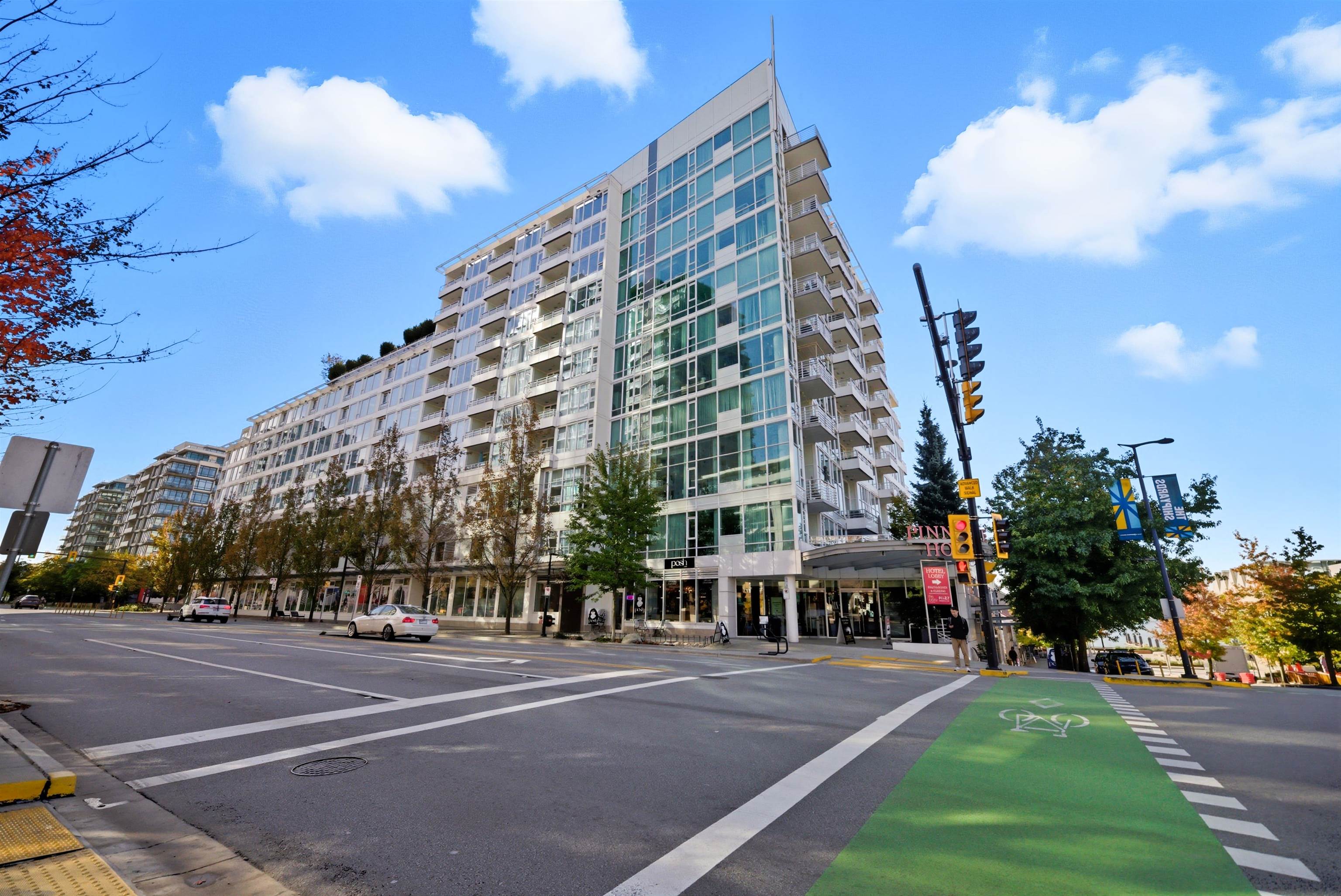 708 133 ESPLANADE, R3059900, BC,