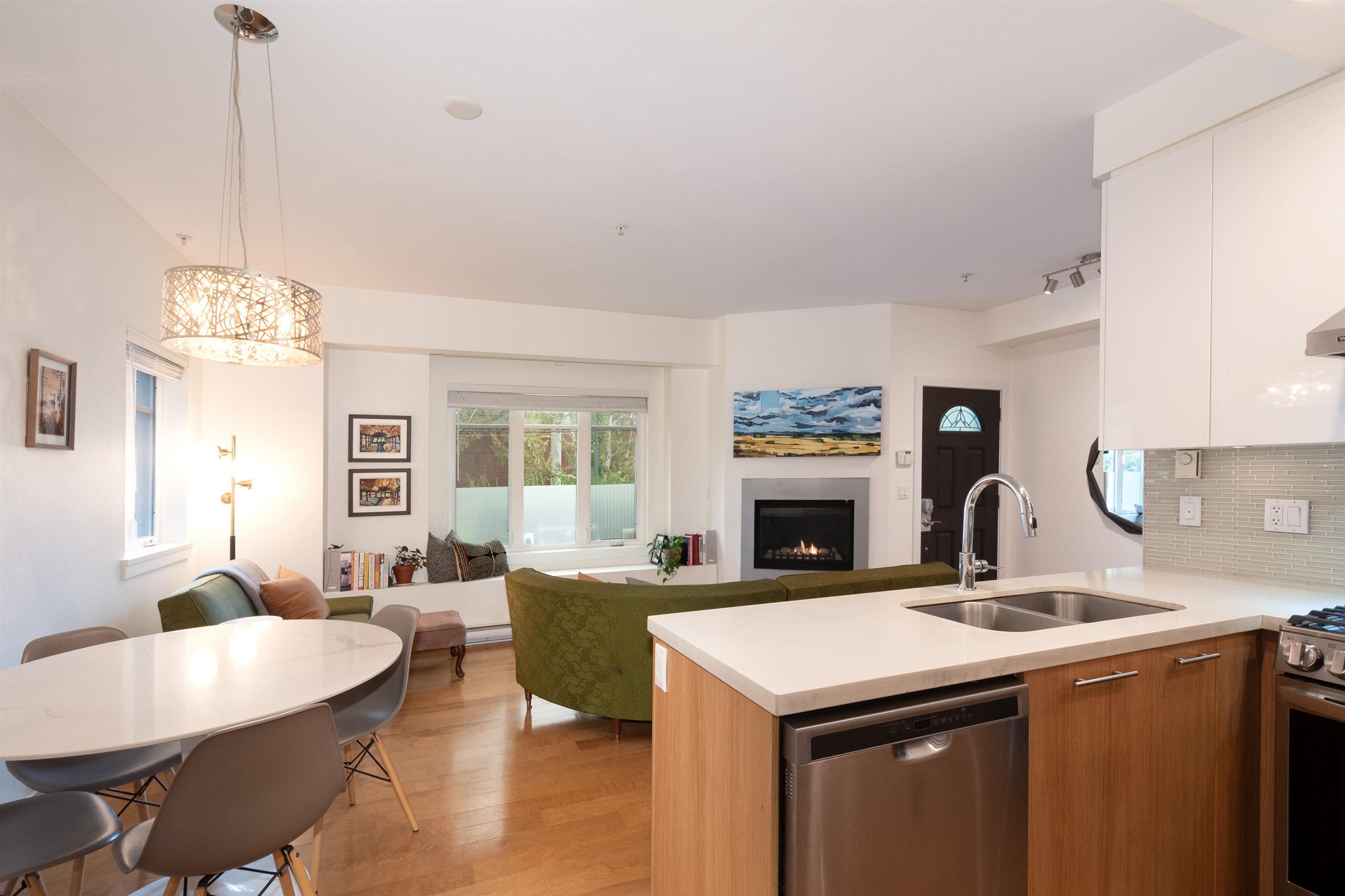 468 E 5TH AVENUE, Vancouver BC V5T 1H9, R3059995, BC,
