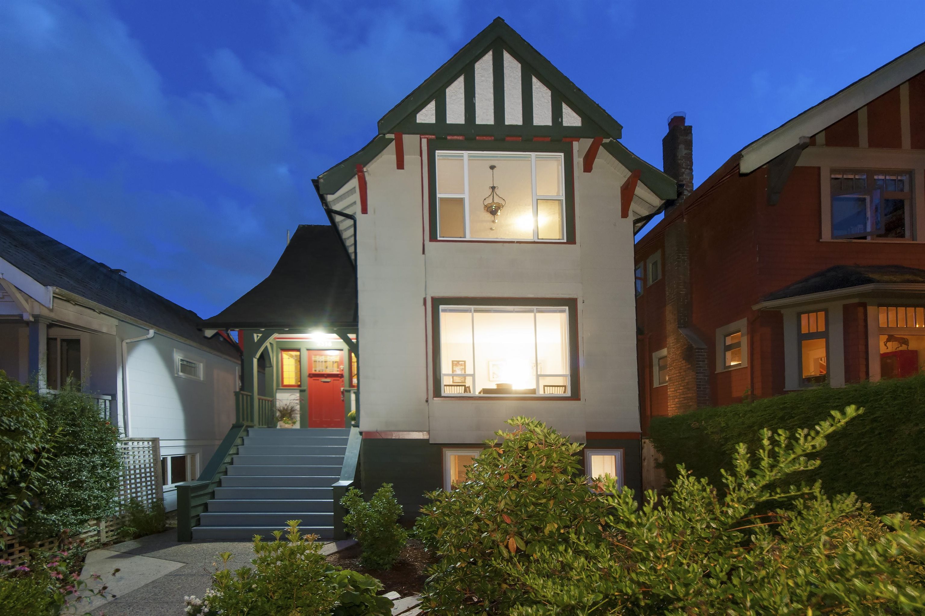 3316 W 3RD AVENUE, Vancouver BC V6R 1L4, R3060070, BC,