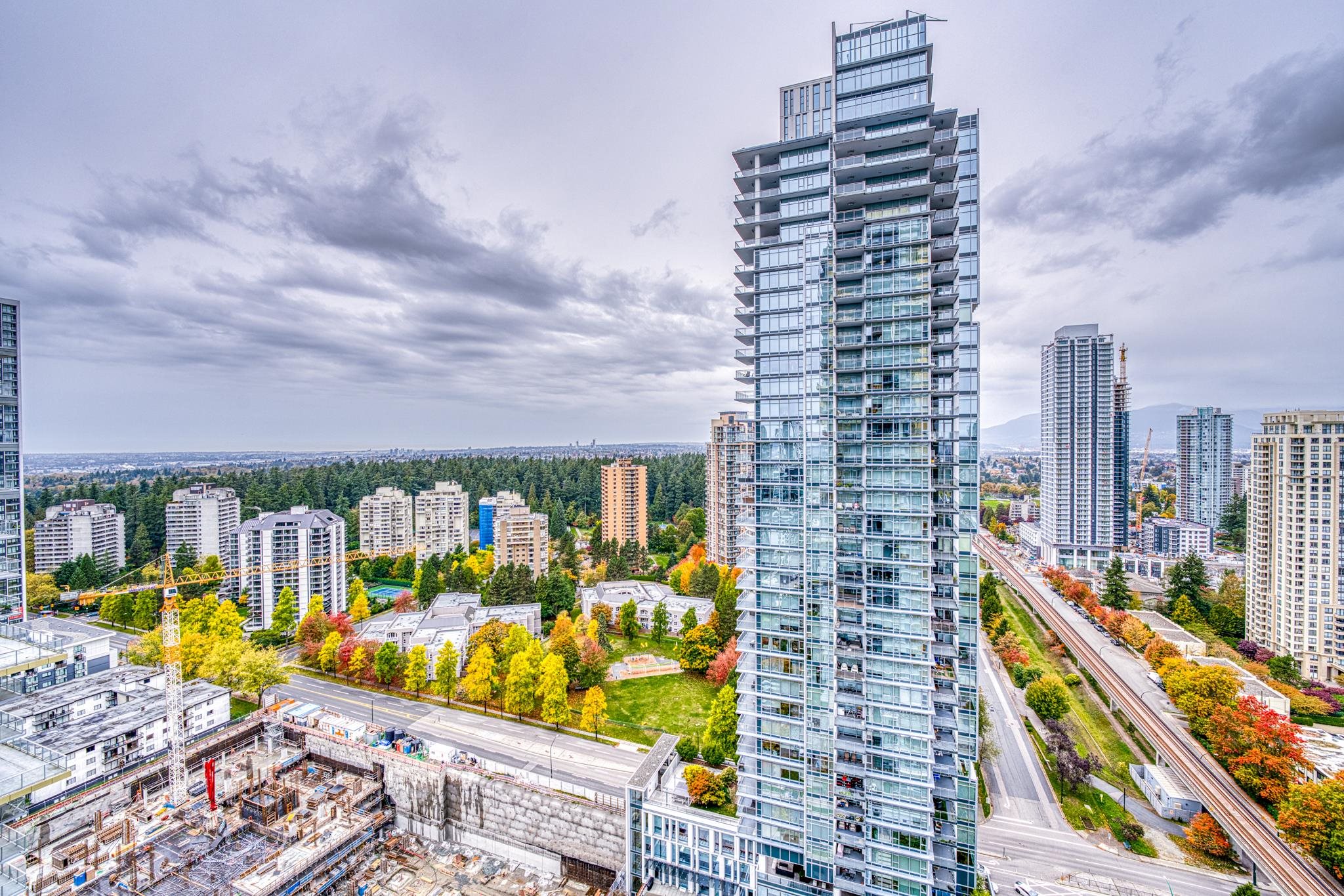 2407 6383 MCKAY AVENUE, R3060165, BC,