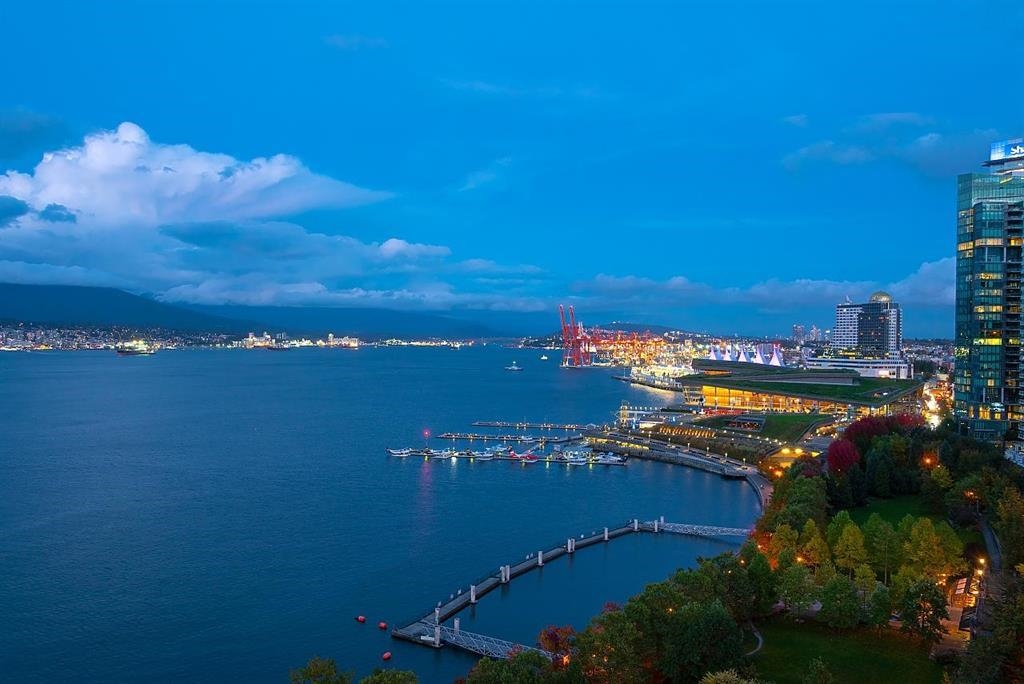 2302 323 JERVIS STREET, R3060203, BC,