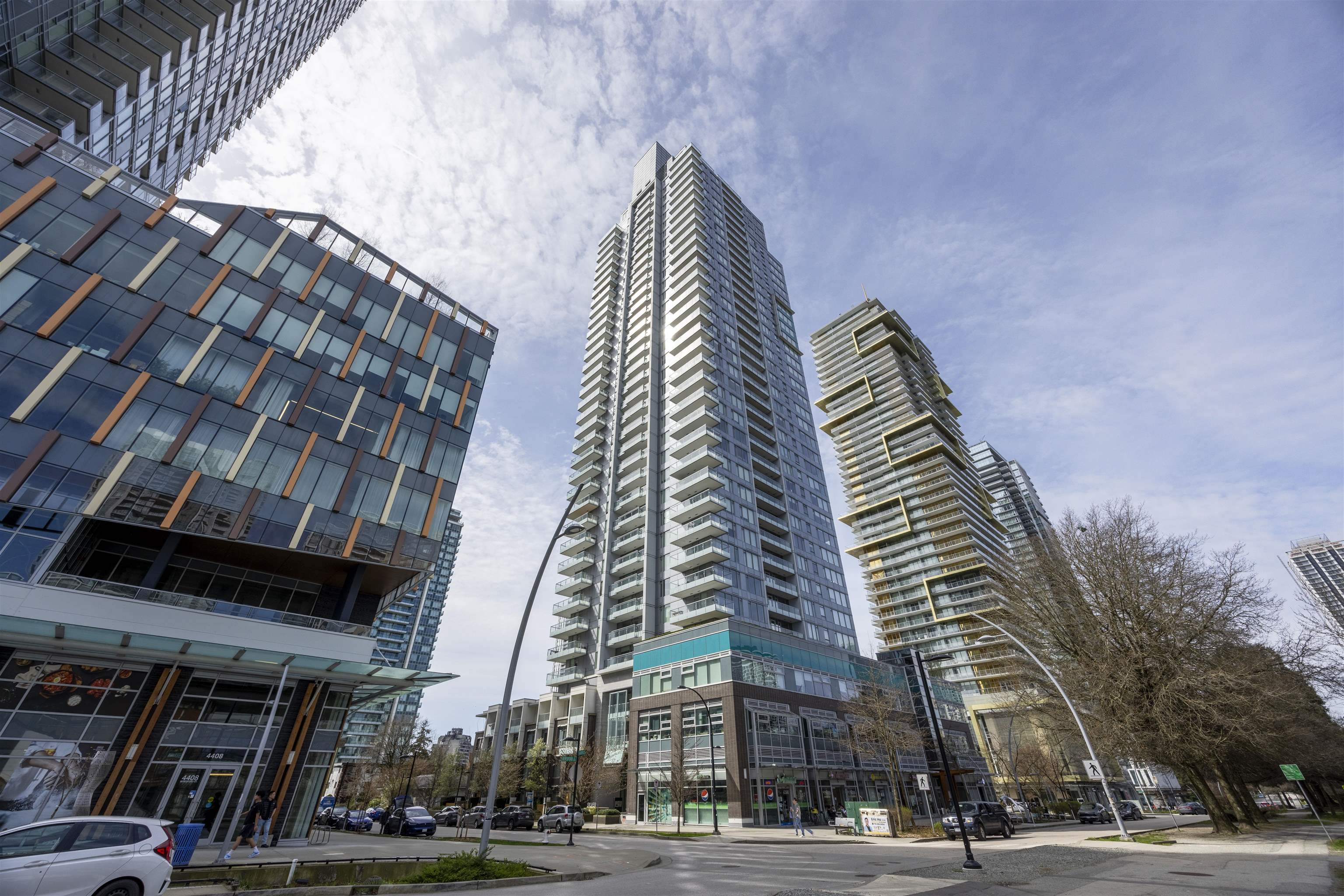 1709 6333 SILVER AVENUE, R3060325, BC,