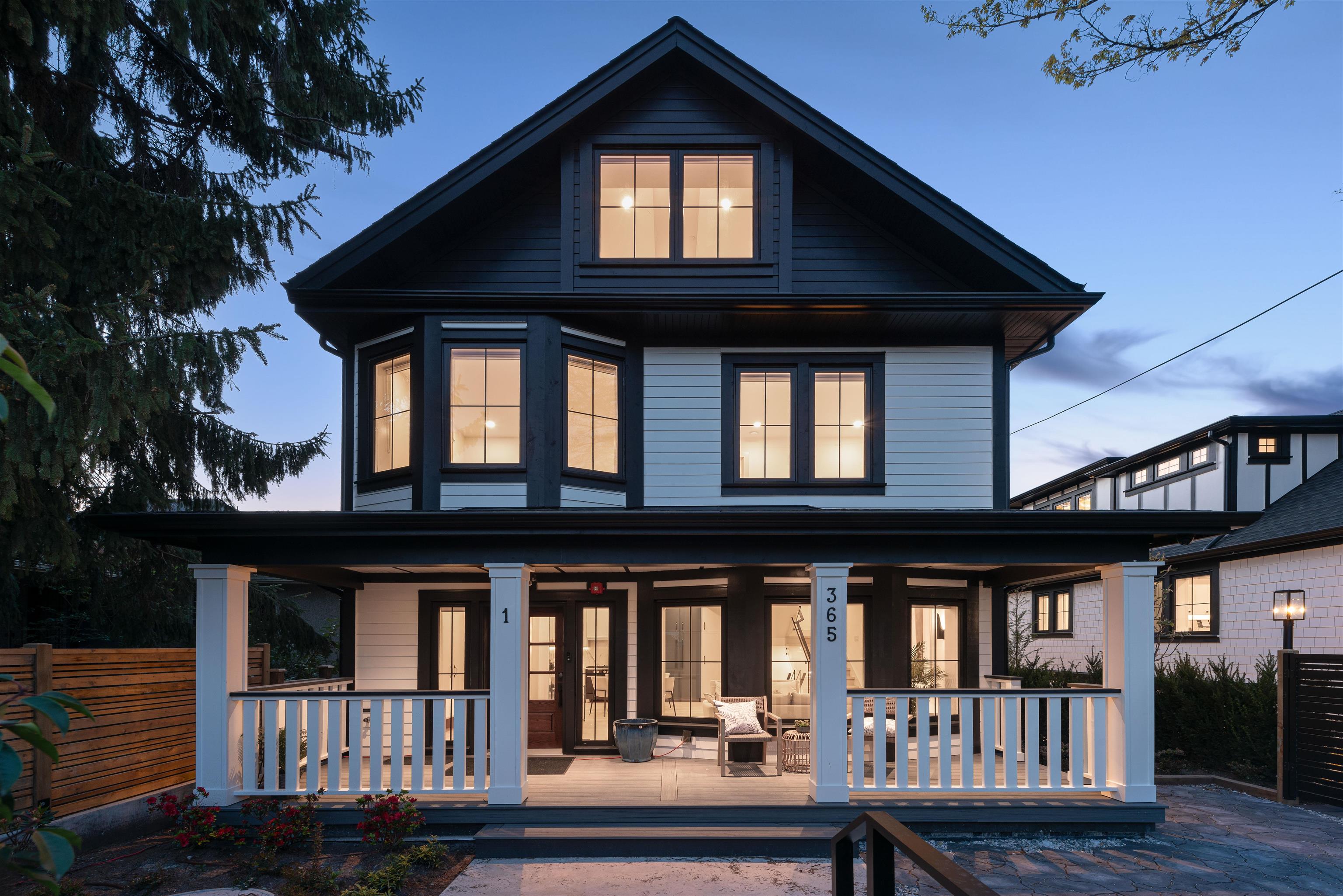 1 365 33RD AVENUE, R3060350, BC,