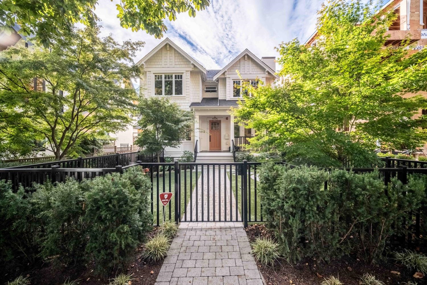 3530 W 43RD AVENUE, Vancouver BC V6N 3J9, R3060364, BC,