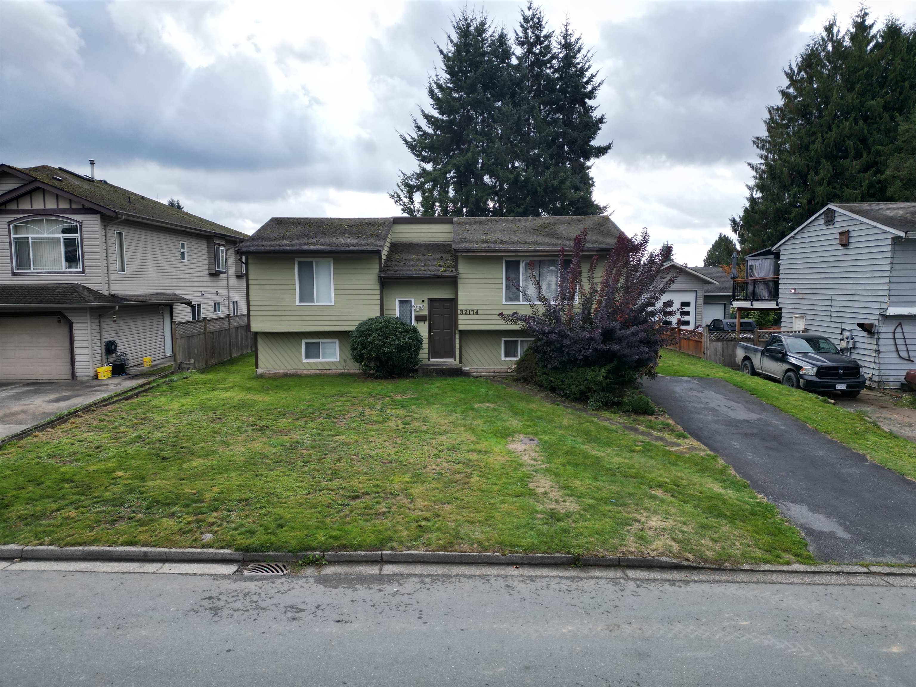 32174 SANDPIPER PLACE, Mission BC V2V 5S1, R3060400, BC,