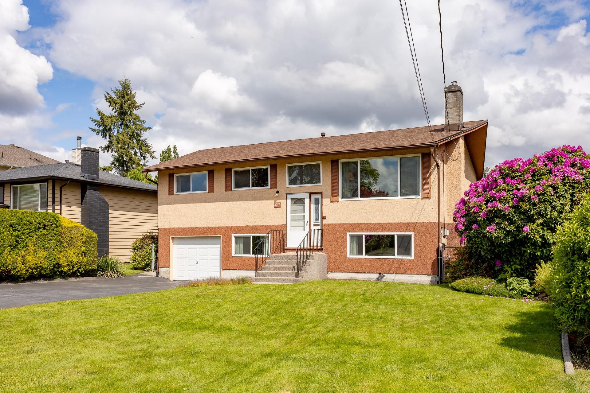 1741 LANGAN AVENUE, Port Coquitlam BC V3C 1K8, R3060440, BC,