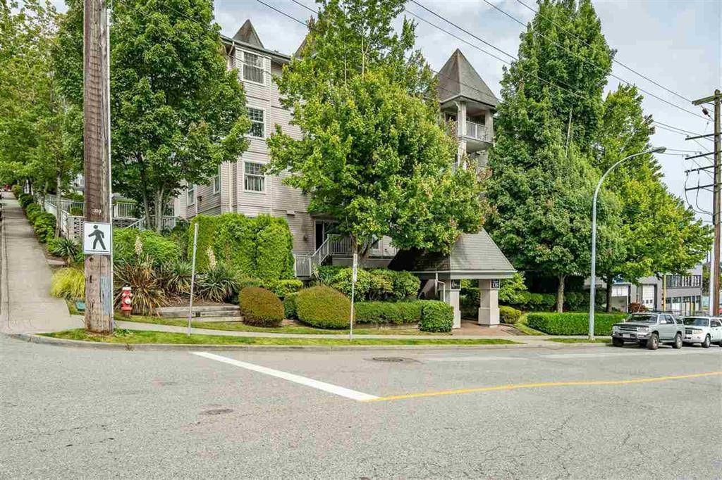 102 135 ELEVENTH STREET, R3060497, BC,