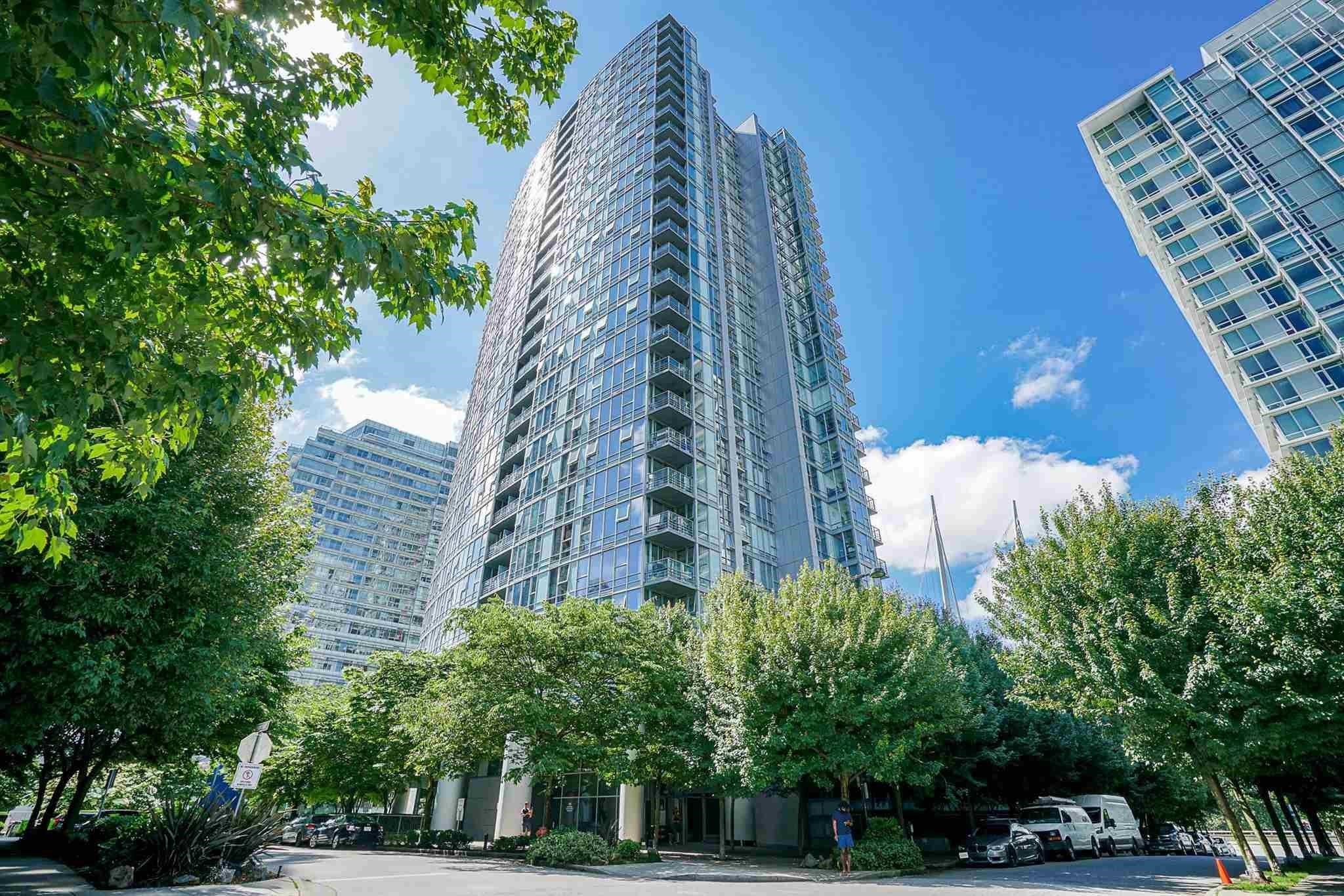 2206 111 GEORGIA STREET, R3060501, BC,