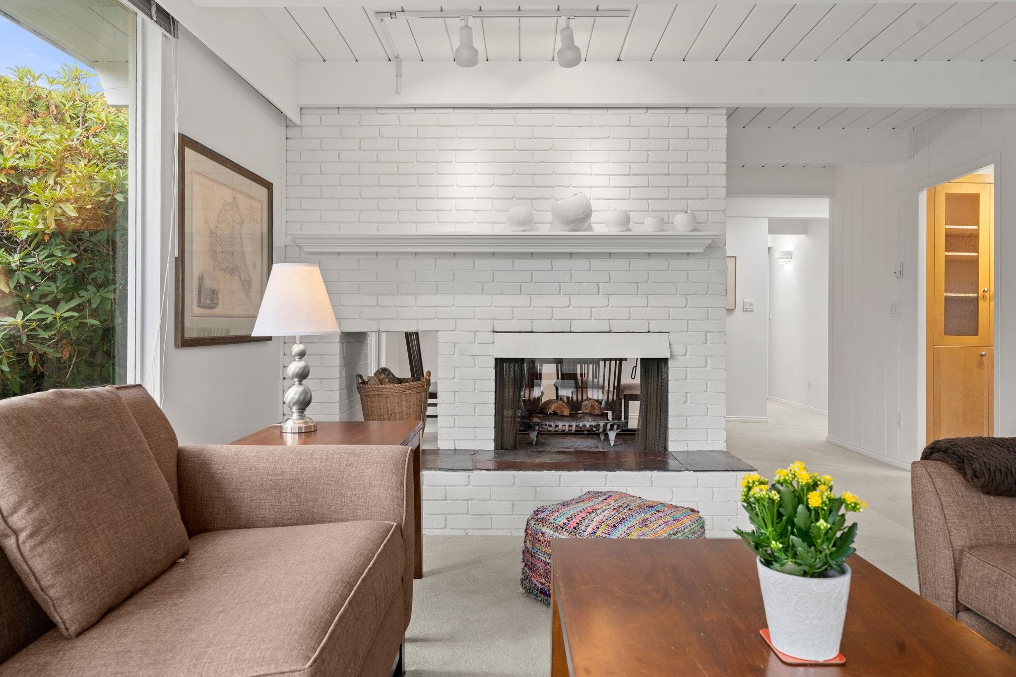 749 WINONA AVENUE, North Vancouver BC V7R 2B2, R3060548, BC,