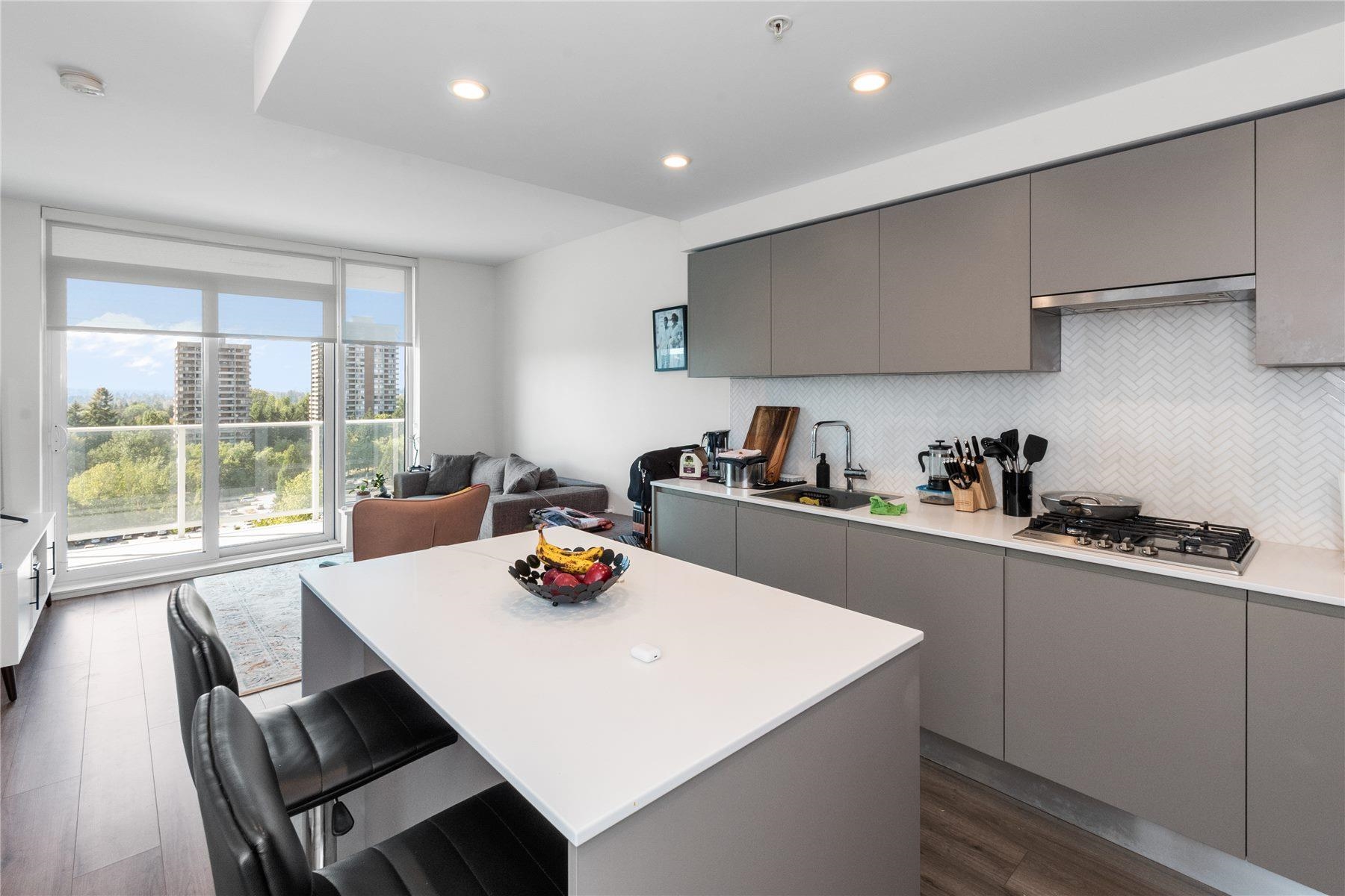 609 3833 EVERGREEN PLACE, R3060601, BC,