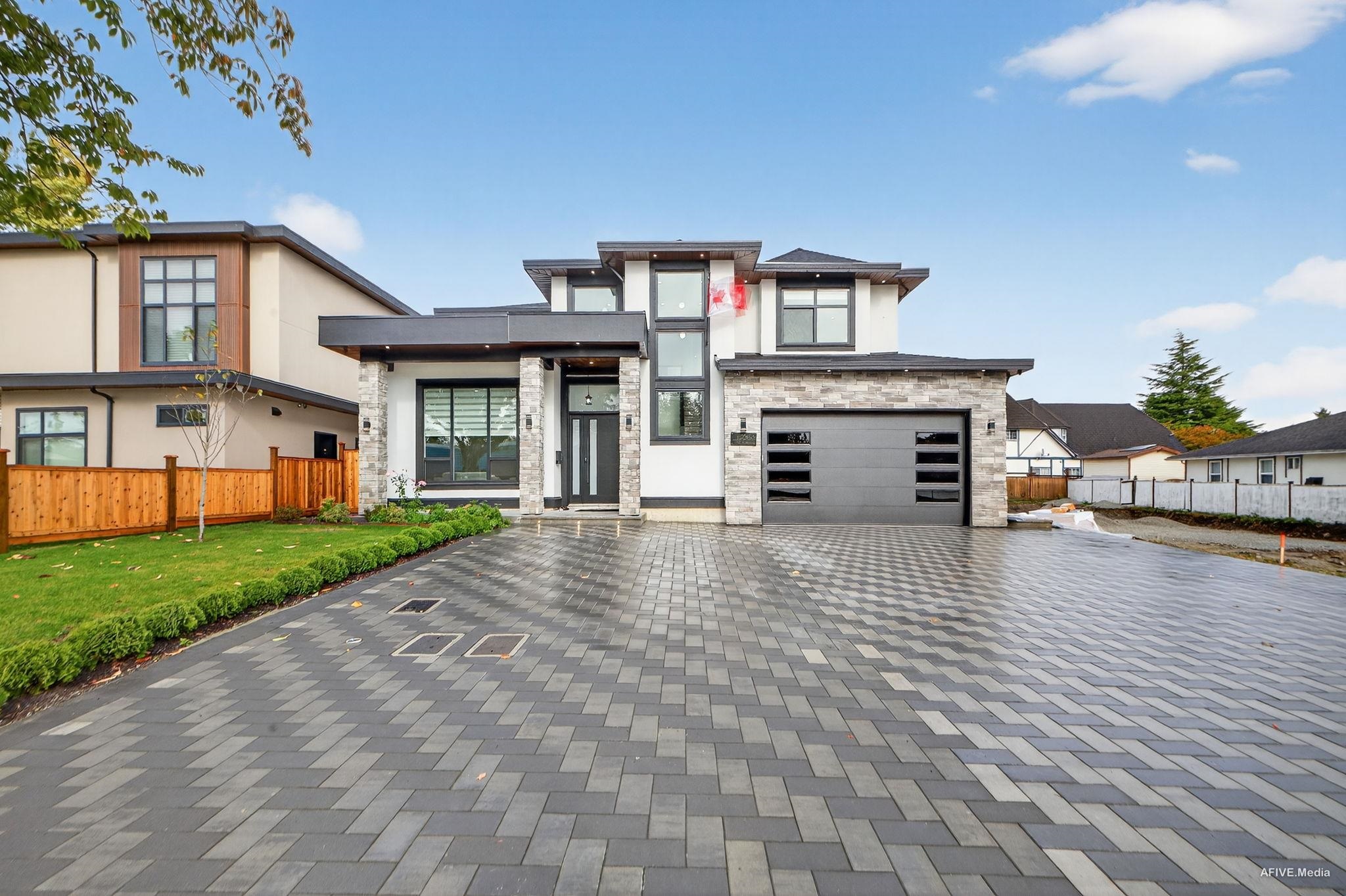 15363 94 AVENUE, Surrey BC V3R 1E2, R3060622, BC,