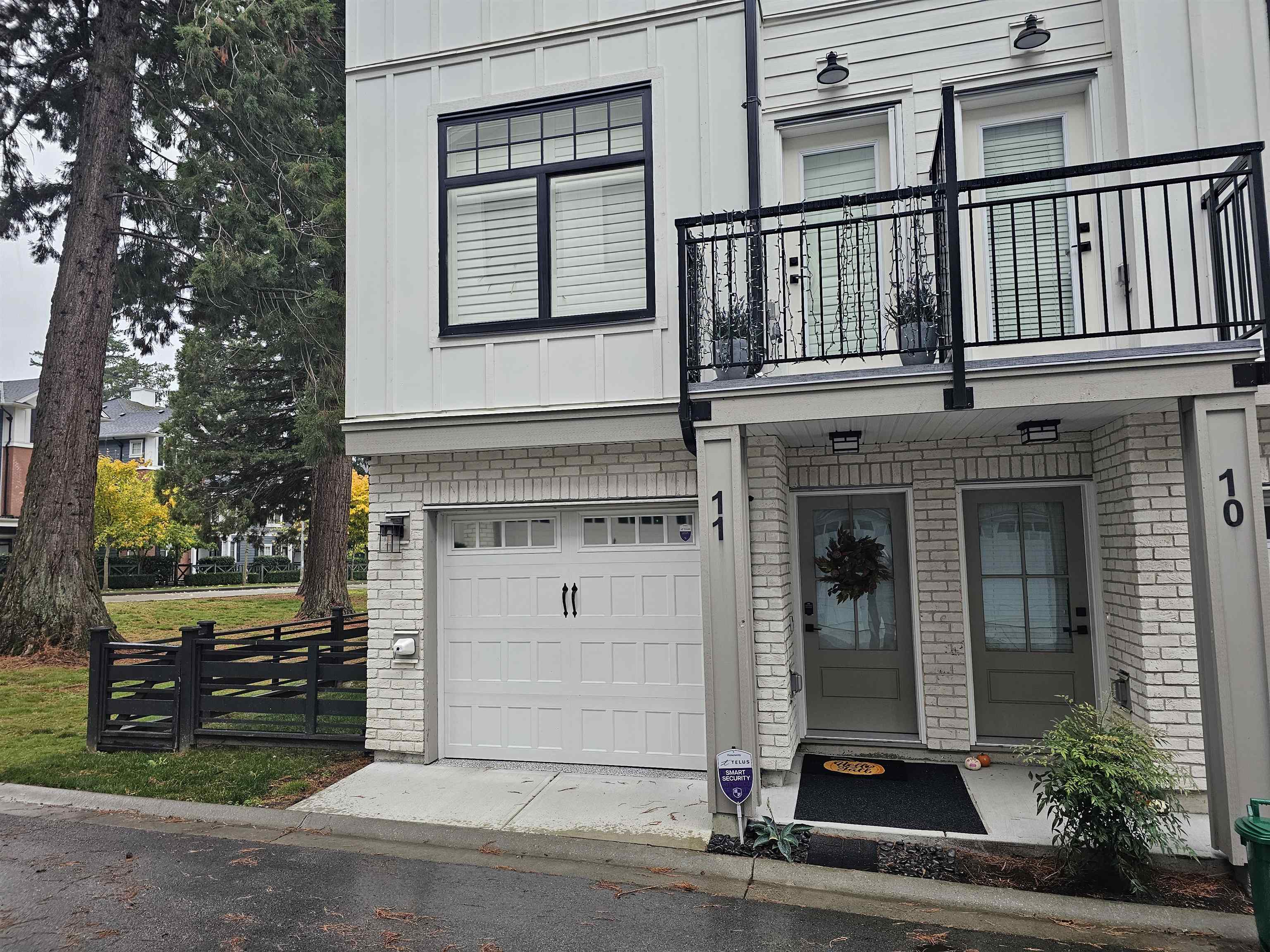11 16467 23A AVENUE, R3060686, BC,