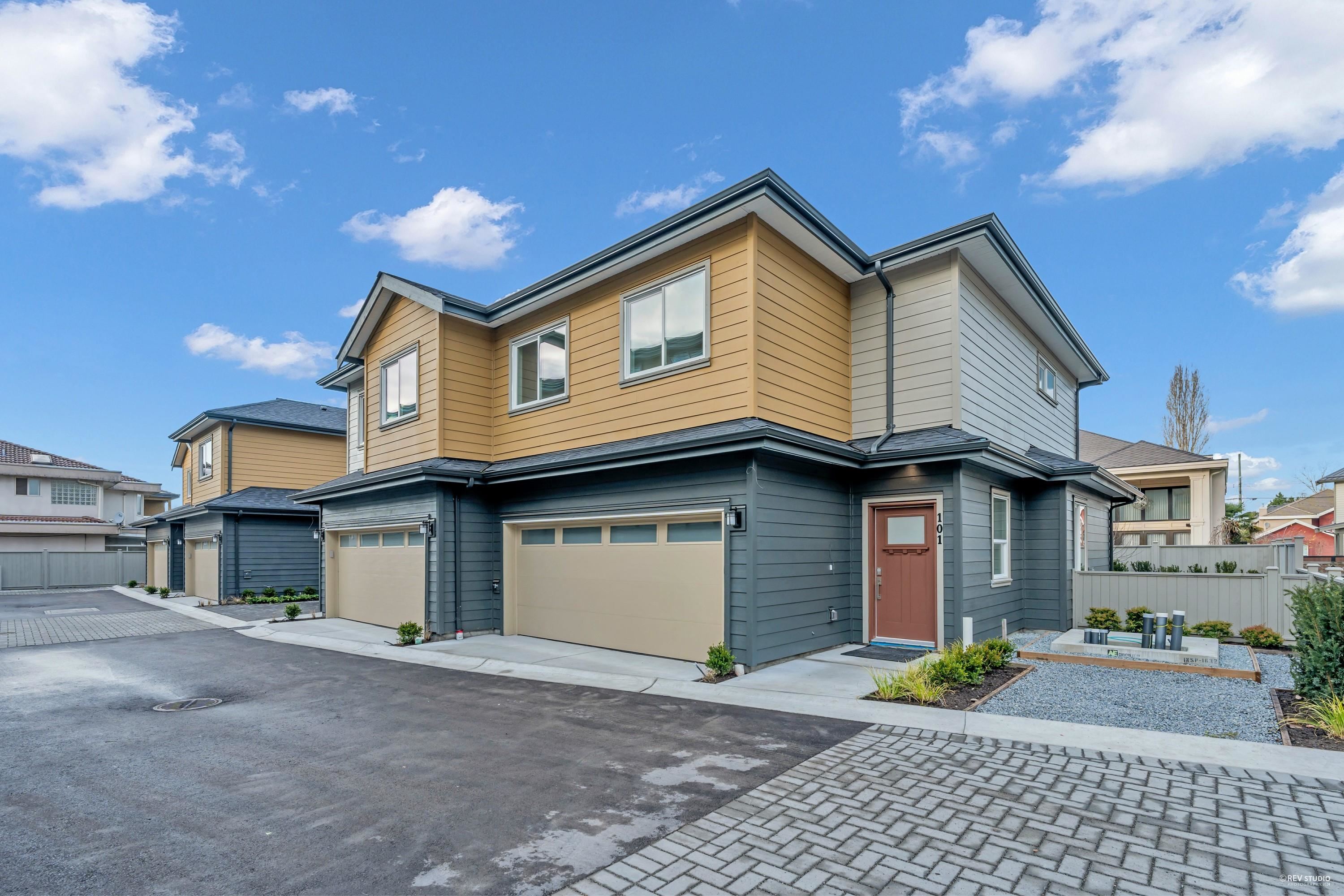 110 8233 WILLIAMS ROAD, R3060744, BC,