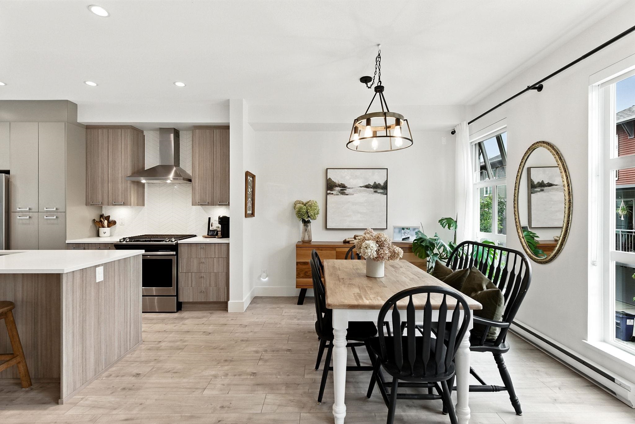 99 24076 112 AVENUE, R3060899, BC,