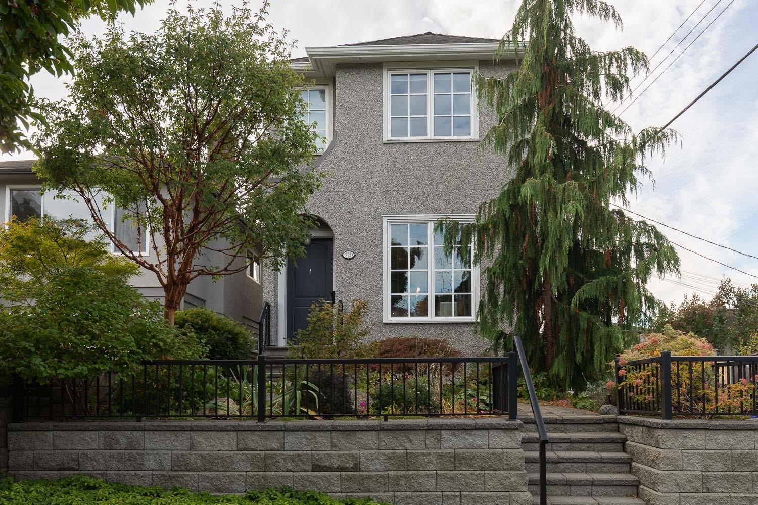 220 E 40TH AVENUE, Vancouver BC V5W 1L8, R3060917, BC,