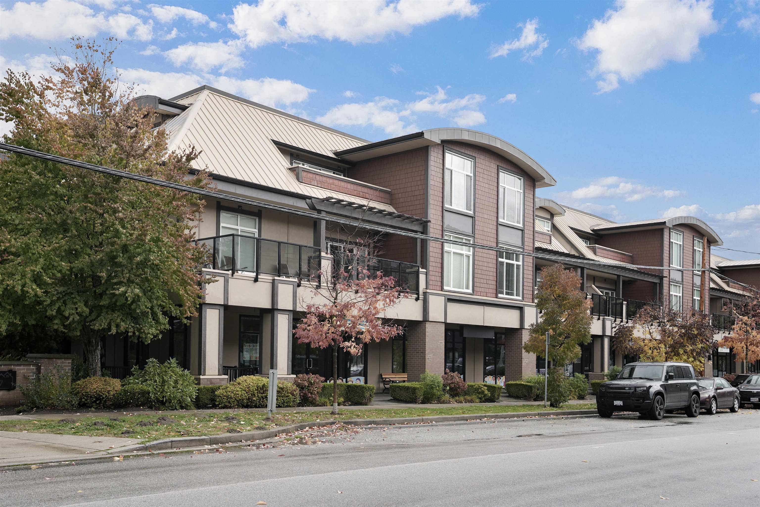 208 14885 60 AVENUE, R3060944, BC,