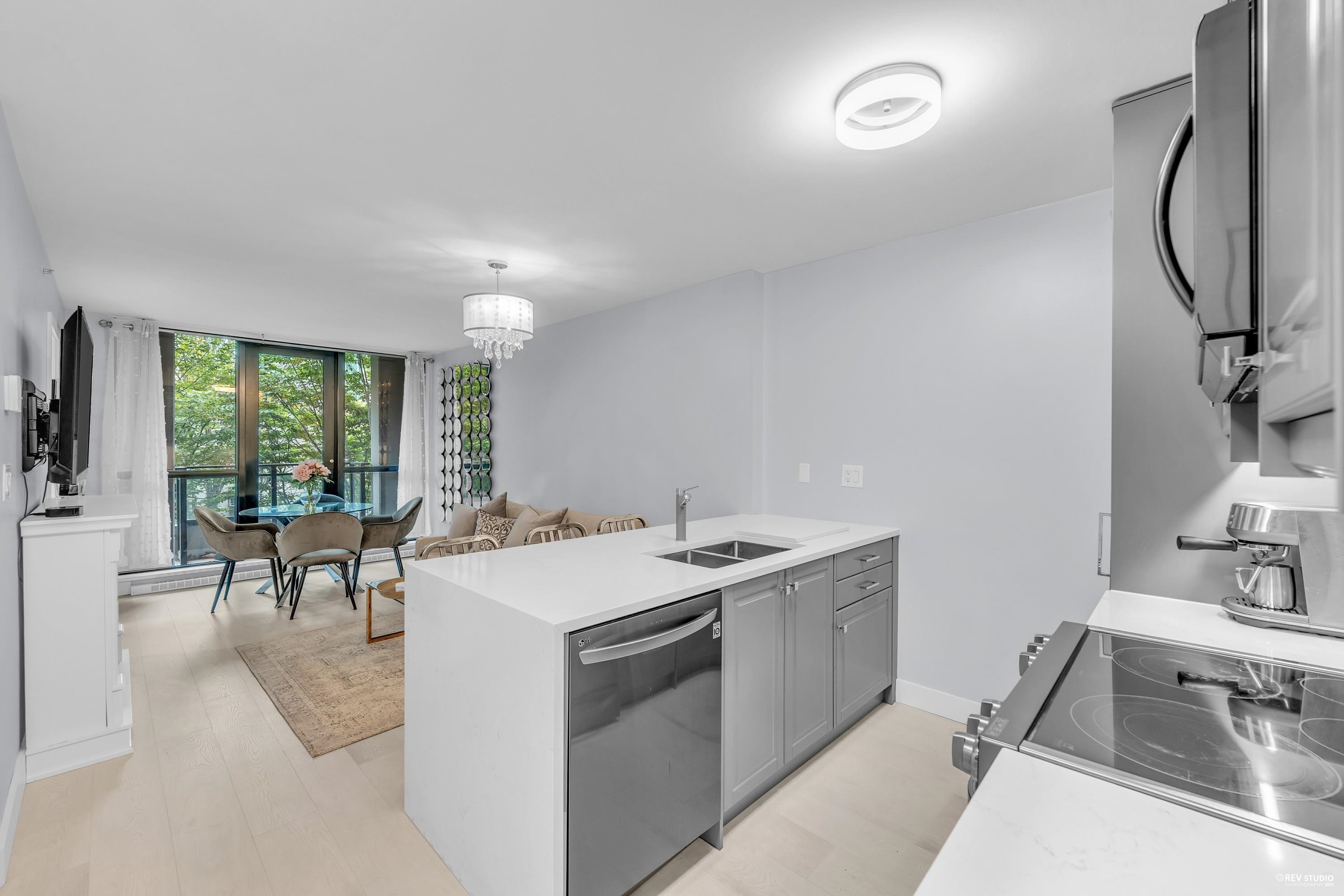 410 909 MAINLAND STREET, R3061098, BC,