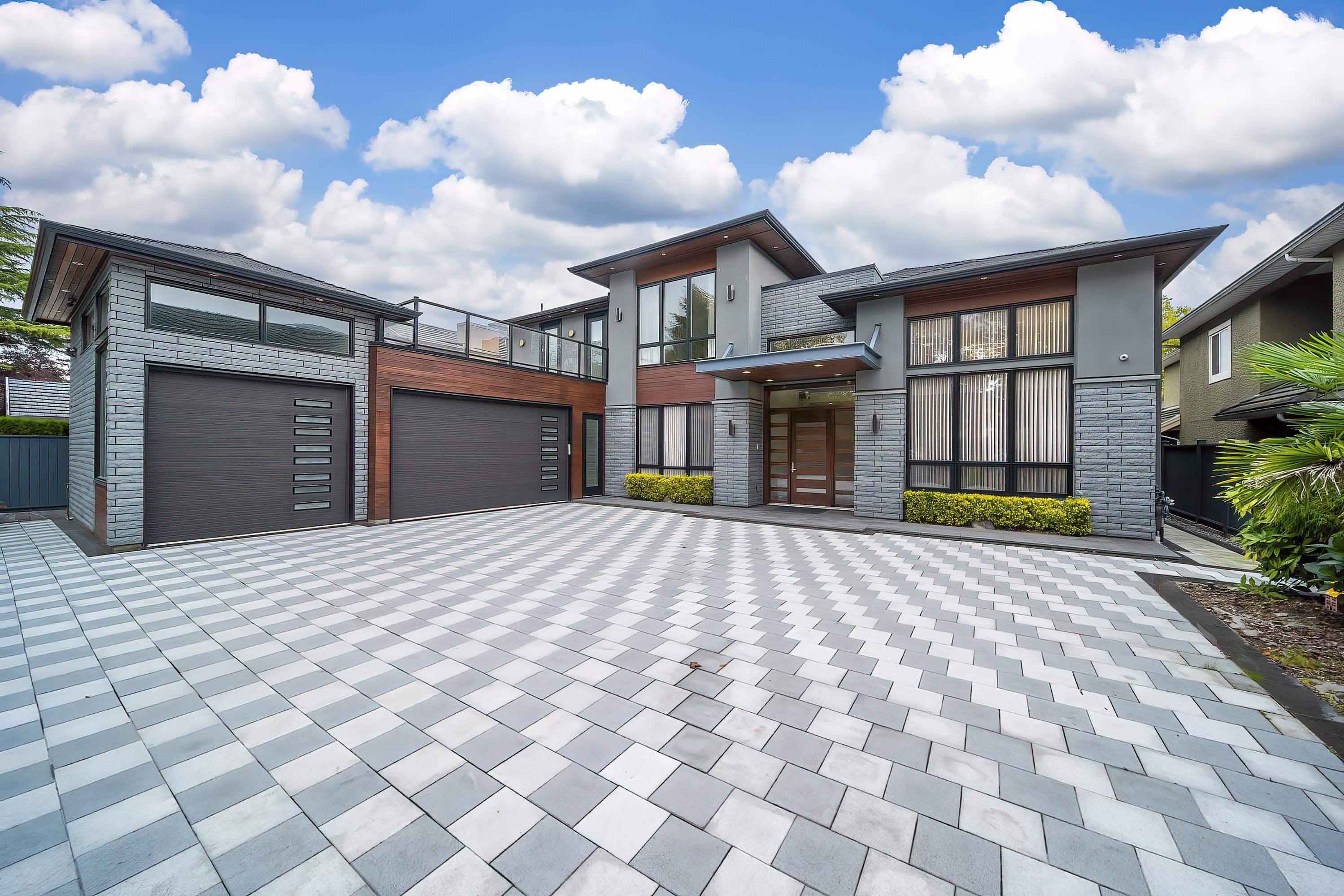 8160 RAILWAY AVENUE, Richmond BC V7C 5C8, R3061122, BC,