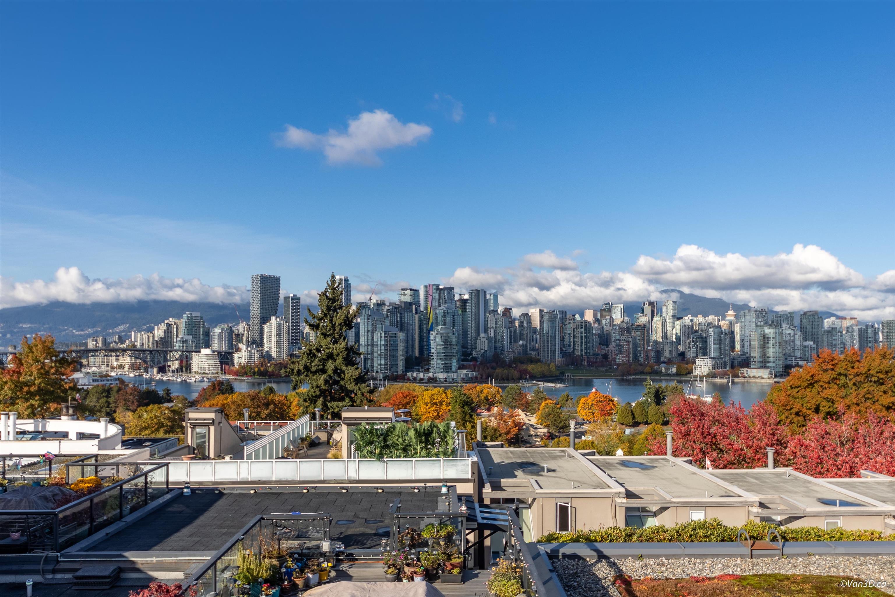 1017 W 8TH AVENUE, Vancouver BC V6H 1C3, R3061123, BC,