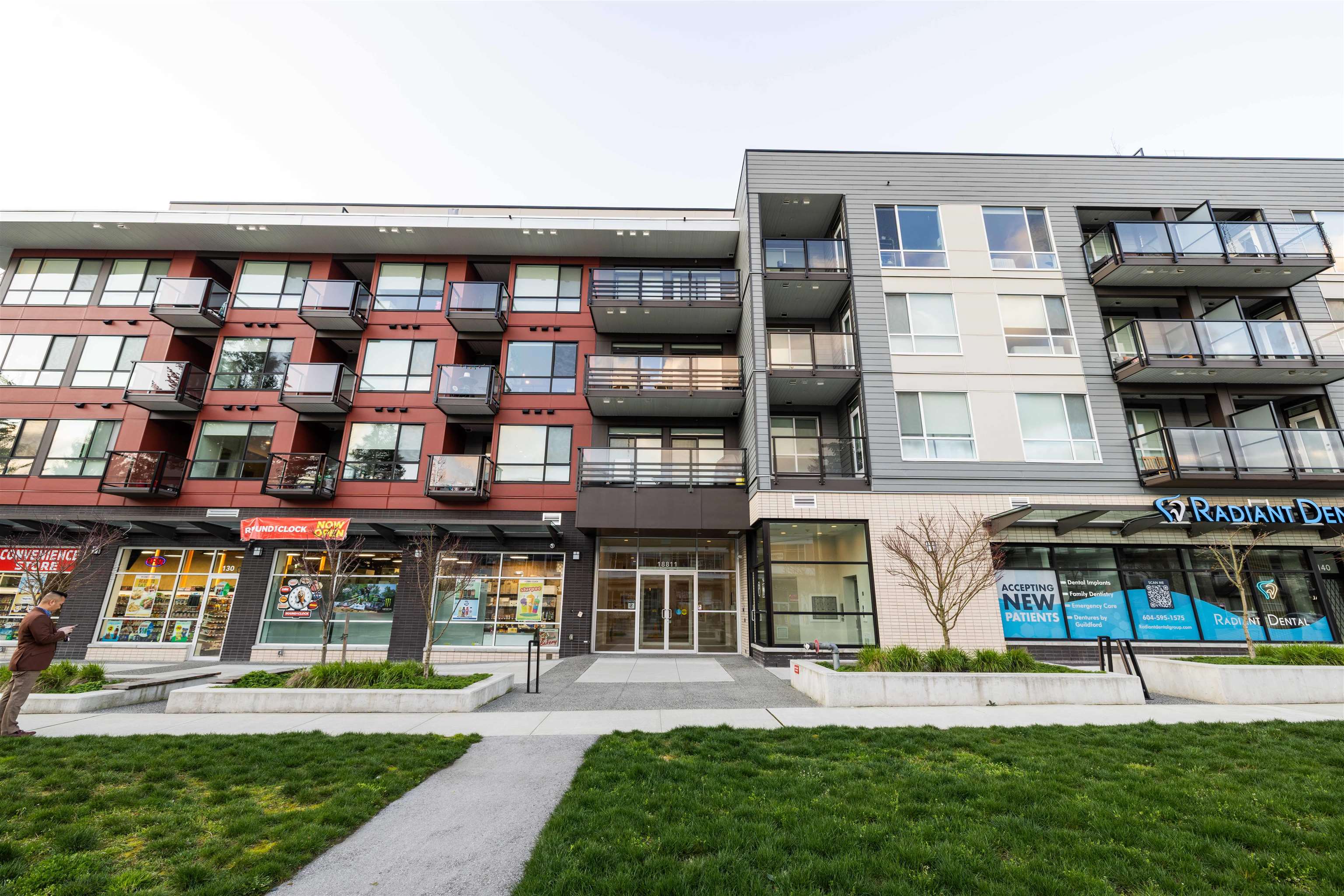 411 18811 72 AVENUE, R3061188, BC,