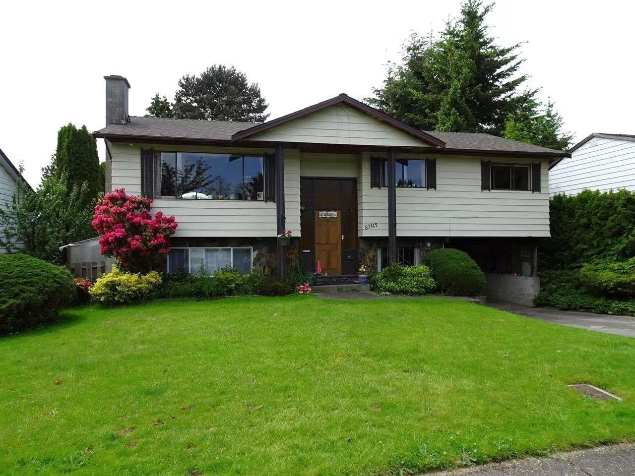 MLS® listing #R3061308 for sale located at 8705 152A STREET, Surrey BC V3S 5B2