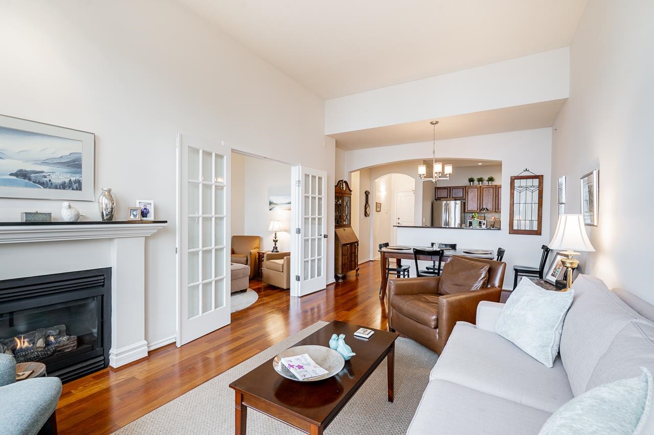 402 2175 SALAL DRIVE, R3061376, BC,