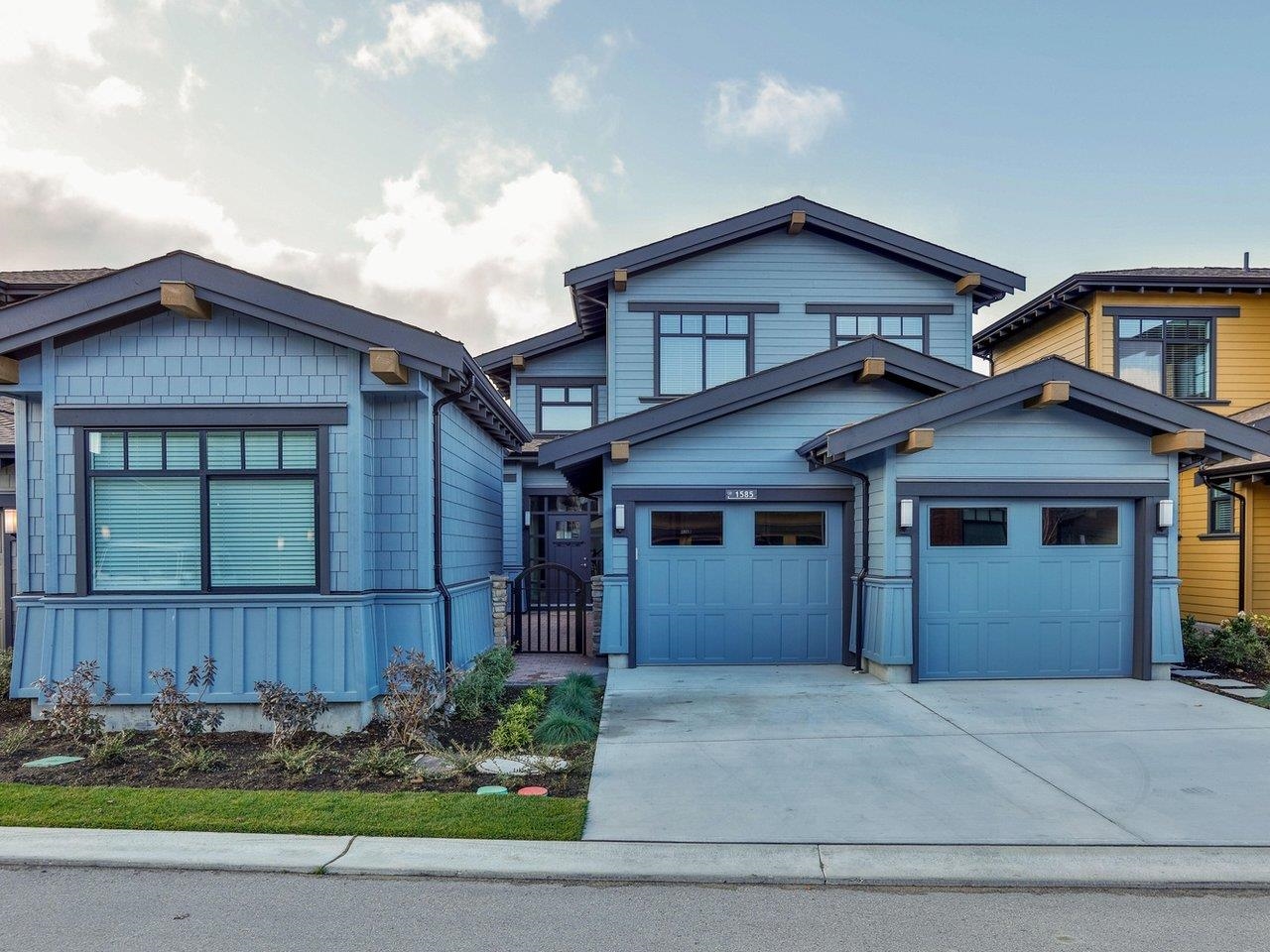 1585 PINE SPRINGS LANE, Delta BC V4M 0A7, R3061411, BC,