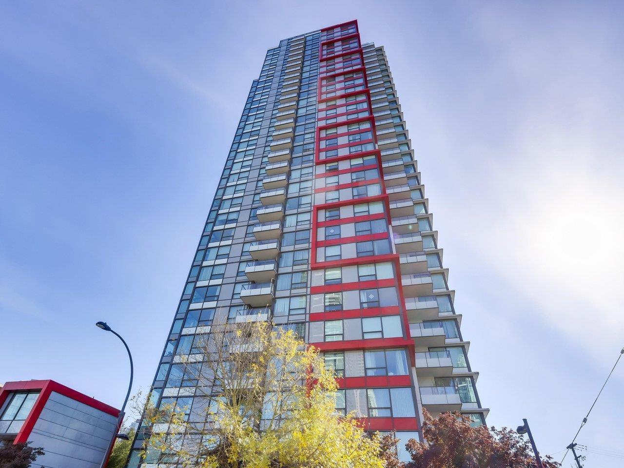 802 6658 DOW AVENUE, R3061502, BC,