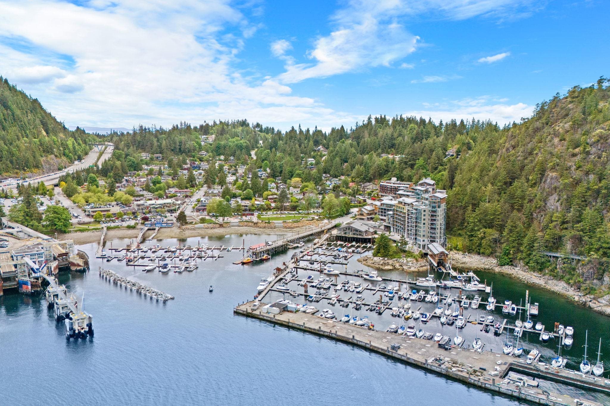 203 6697 NELSON AVENUE, R3061549, BC,