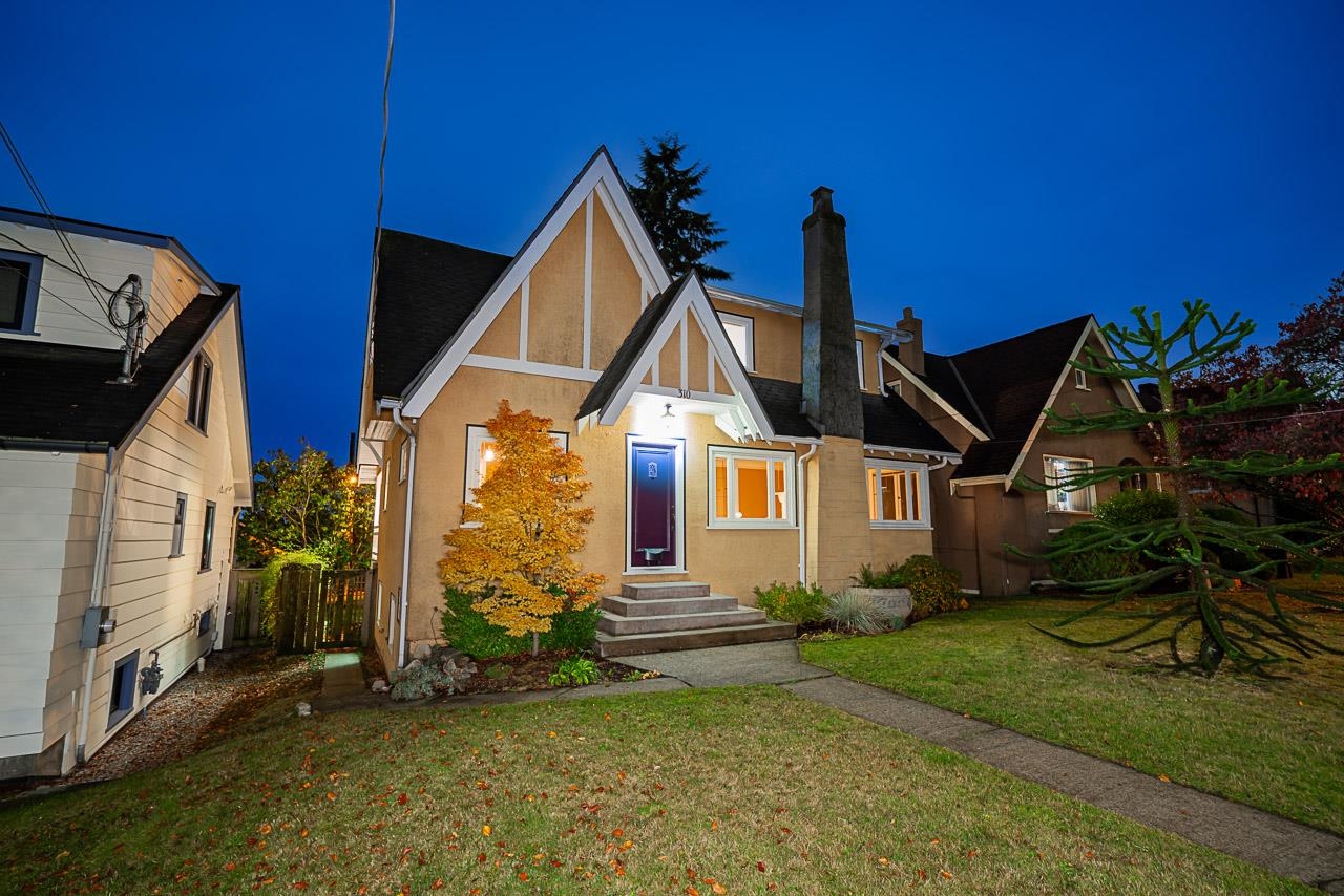 310 ASH STREET, New Westminster BC V3M 3M6, R3061594, BC,