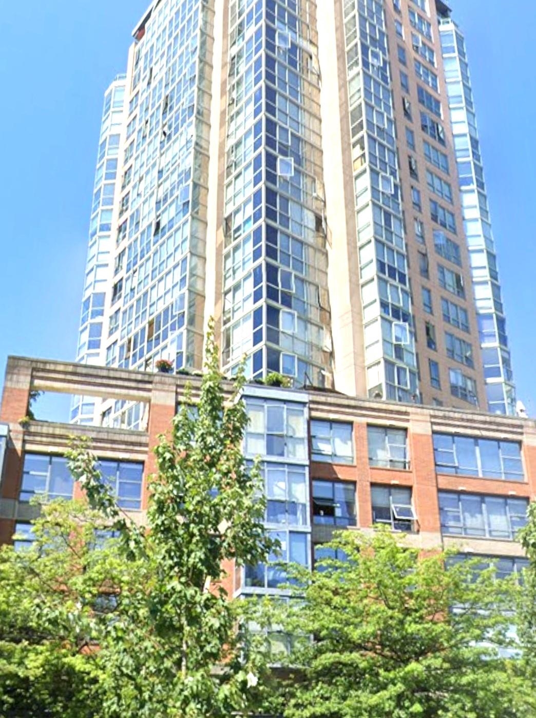 40 1200 PACIFIC BOULEVARD, R3061798, BC,