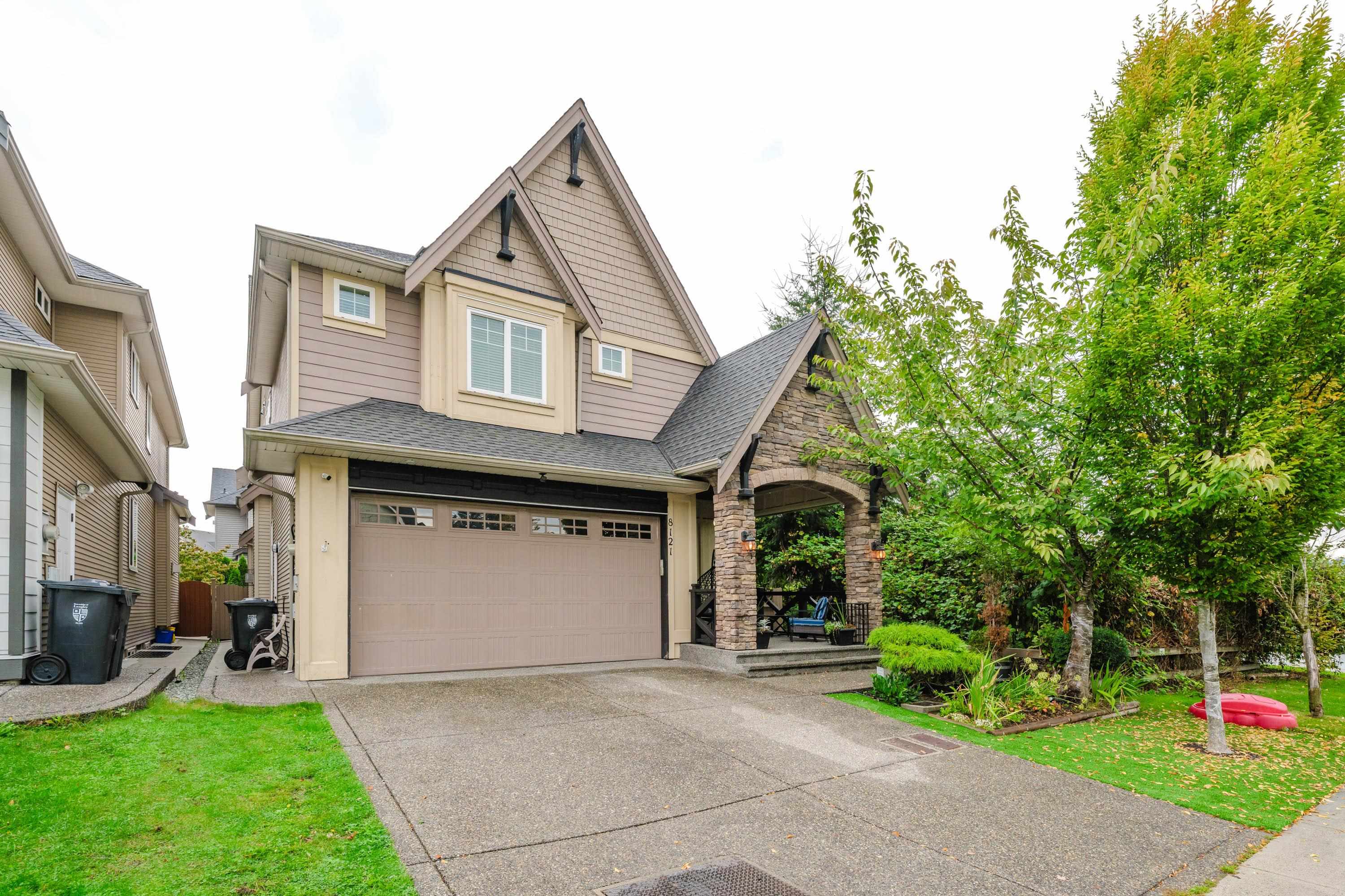 8121 210A STREET, Langley BC V2Y 0K2, R3061913, BC,