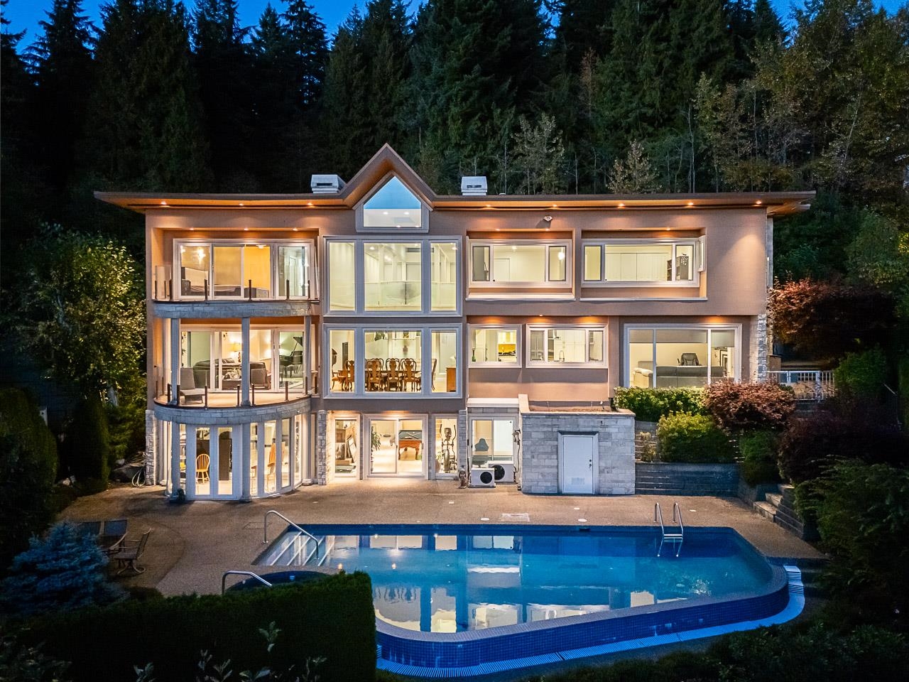 1562 PINECREST DRIVE, West Vancouver BC V7S 3E8, R3061968, BC,