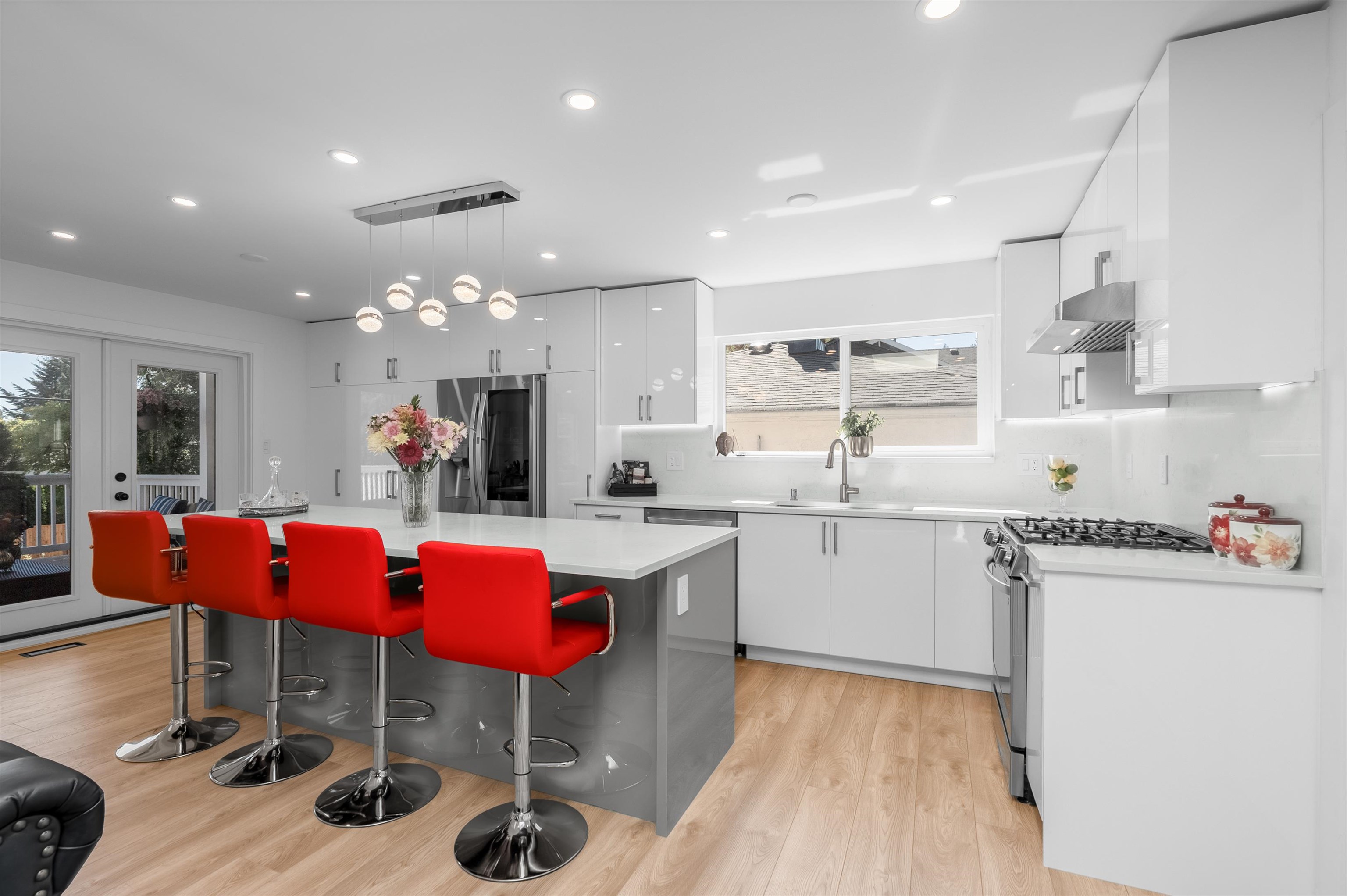 1286 WELLINGTON DRIVE, North Vancouver BC V7K 1L2, R3062085, BC,