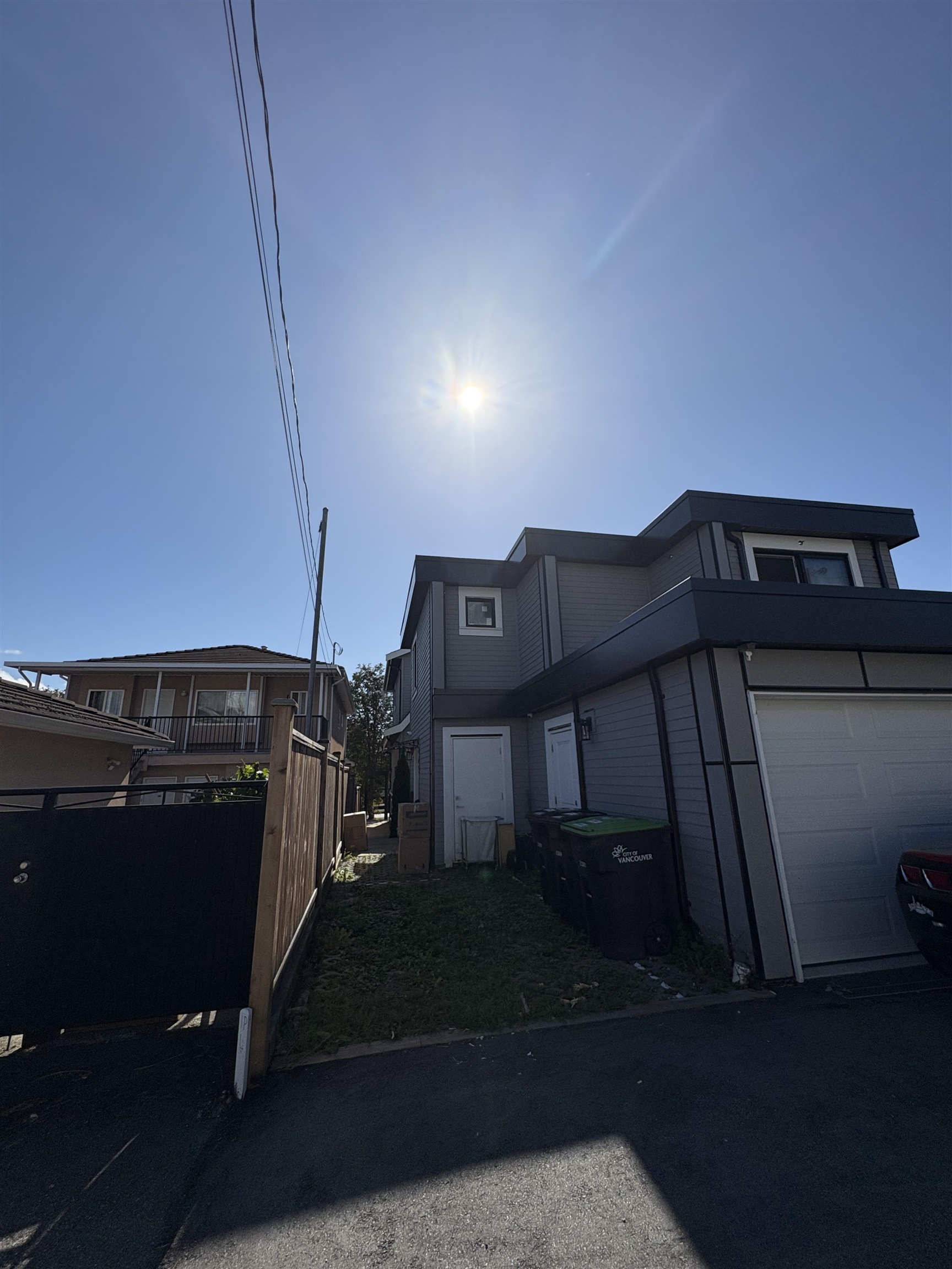 2885 E GEORGIA STREET, Vancouver BC V5K 2K3, R3062099, BC,