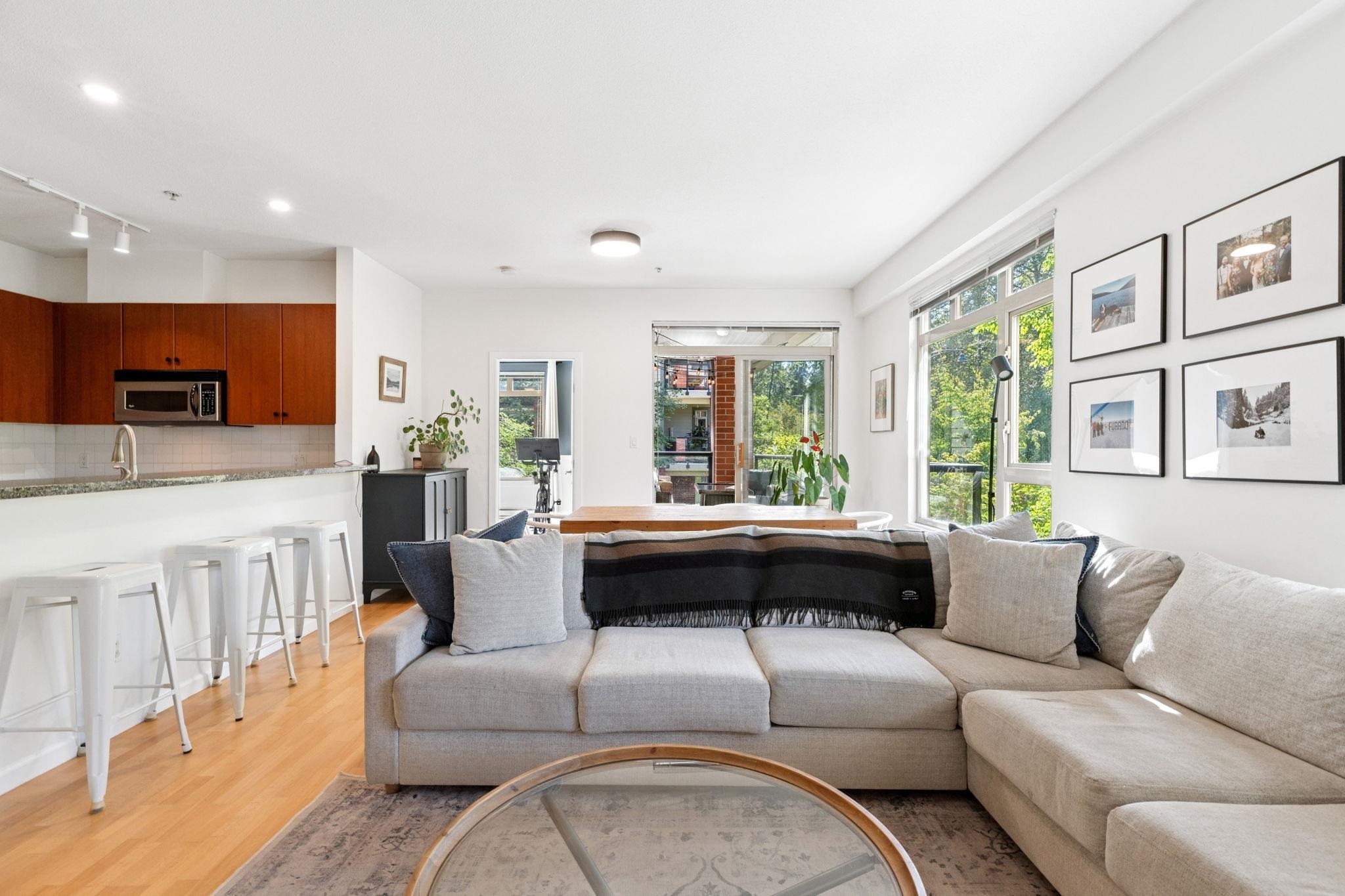 219 100 CAPILANO ROAD, R3062131, BC,