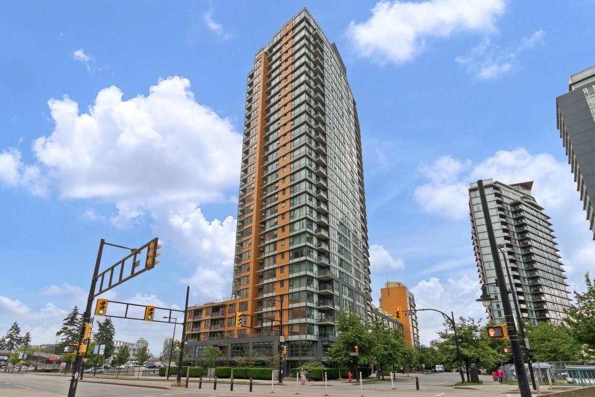 1902 33 SMITHE STREET, R3062133, BC,