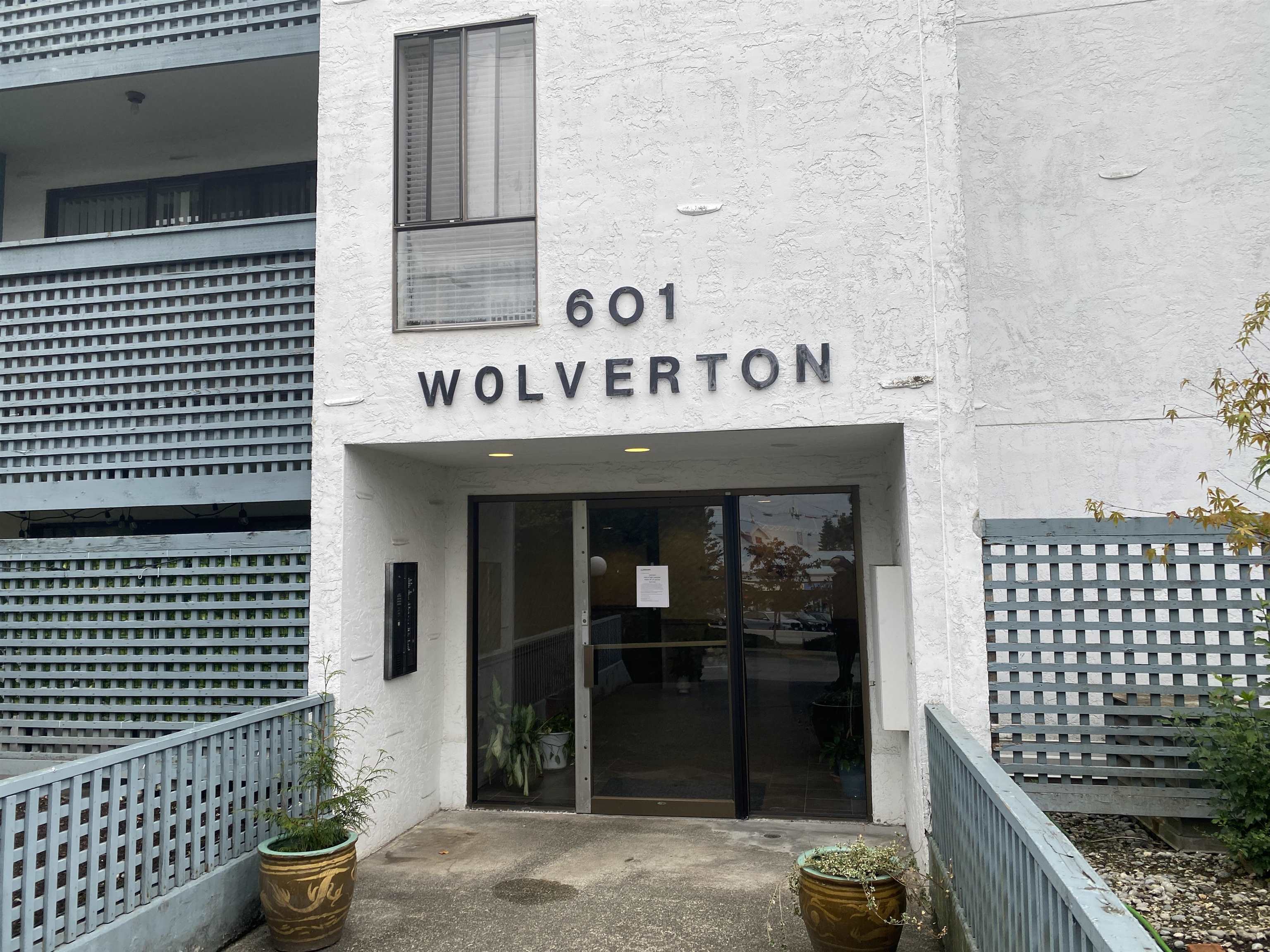 401 601 NORTH ROAD, R3062134, BC,