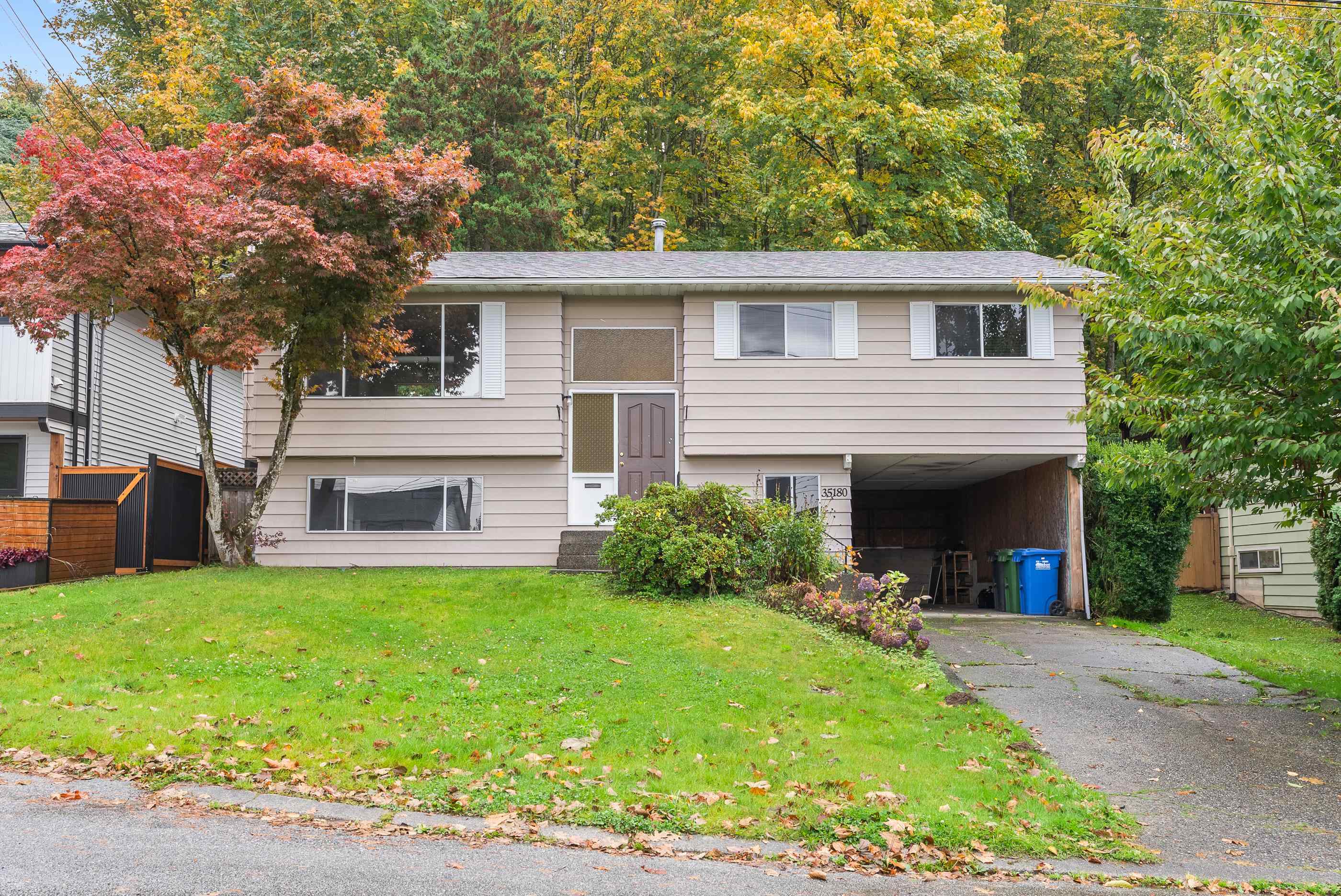 35180 CASSIAR AVENUE, Abbotsford BC V2S 5R4, R3062199, BC,