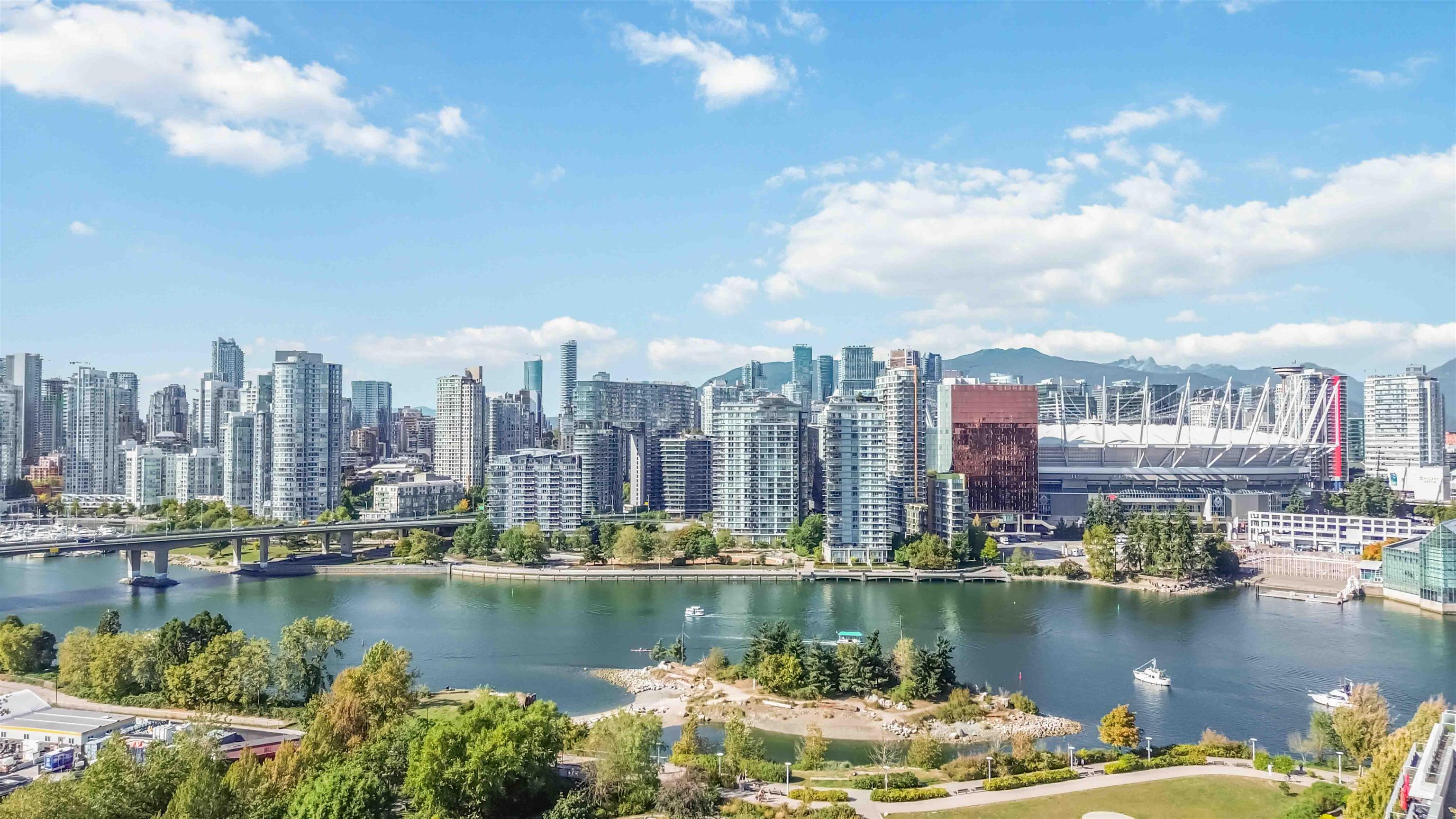 1402 181 1ST AVENUE, R3062264, BC,